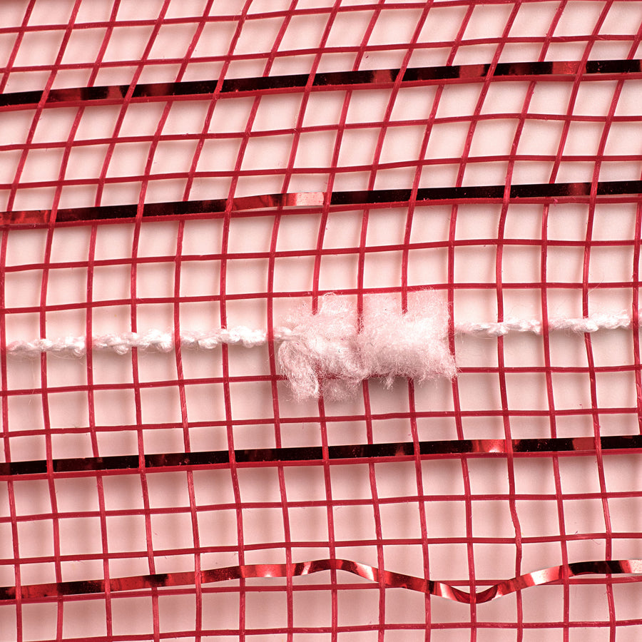 21" Metallic Snowball Deco Mesh: Red & White (10 Yards)