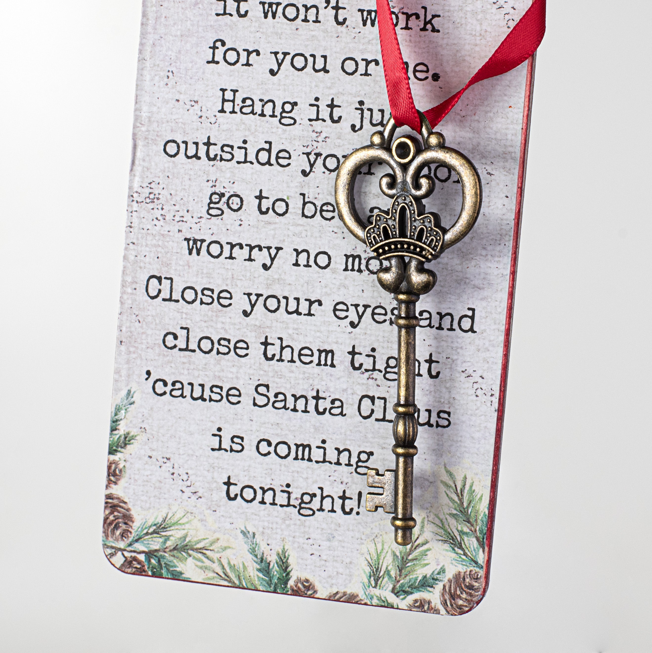 6" Santa's Magic Key Ornament detail photo 5