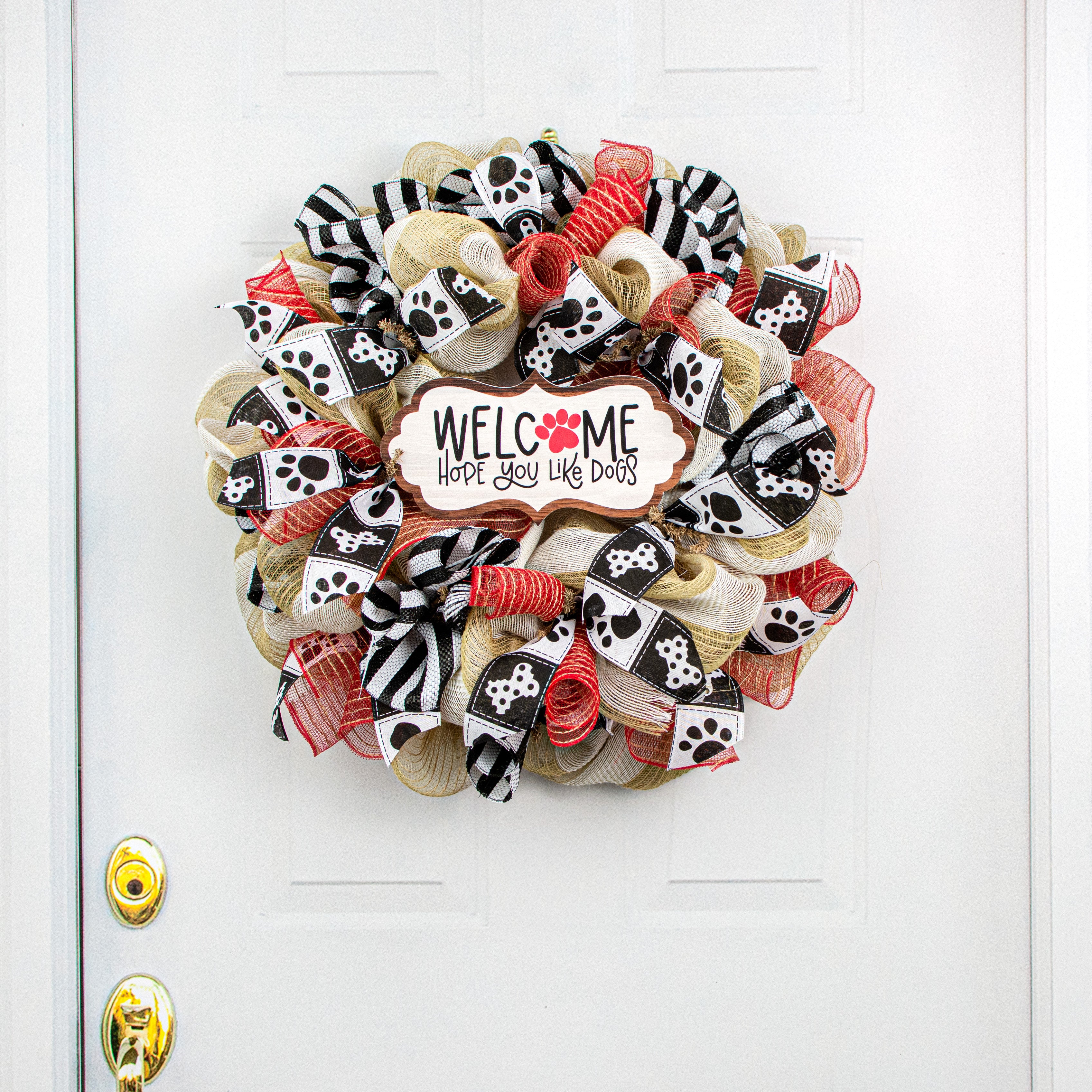 11" Scalloped Waterproof Sign: Hope You Like Dogs Lifestyle Photo