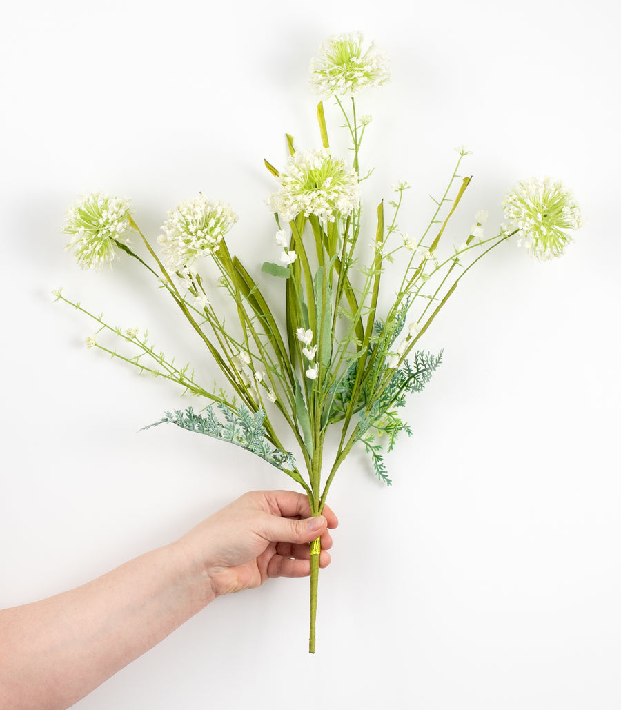 20" Sedum Bush: White detail photo 3