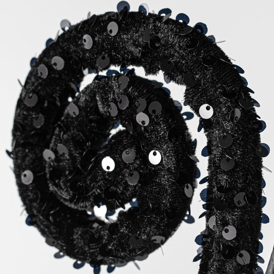 28" Sequin Curly Spray: Black Lifestyle Photo