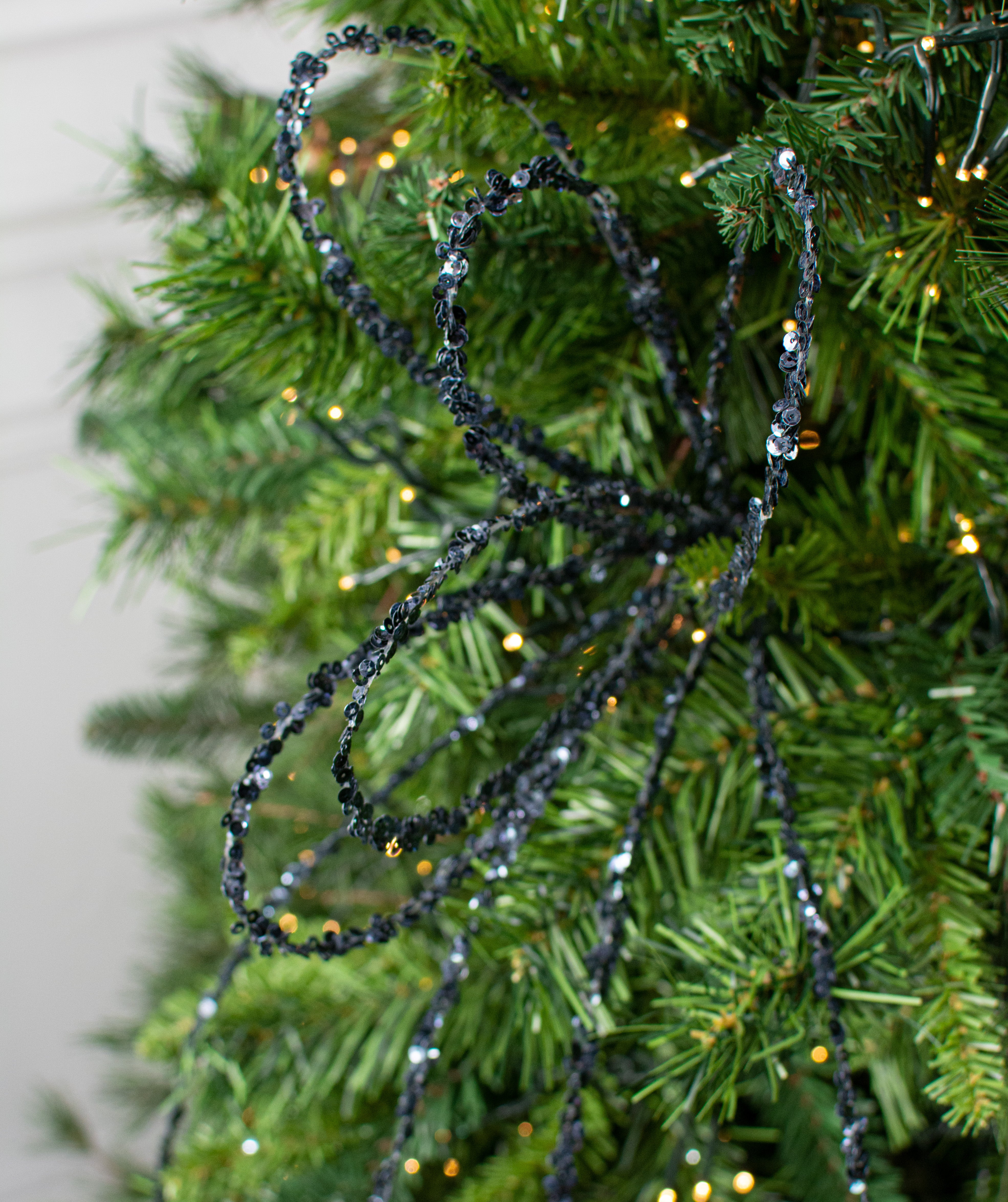36" Sequin Loop Spray: Midnight detail photo 5