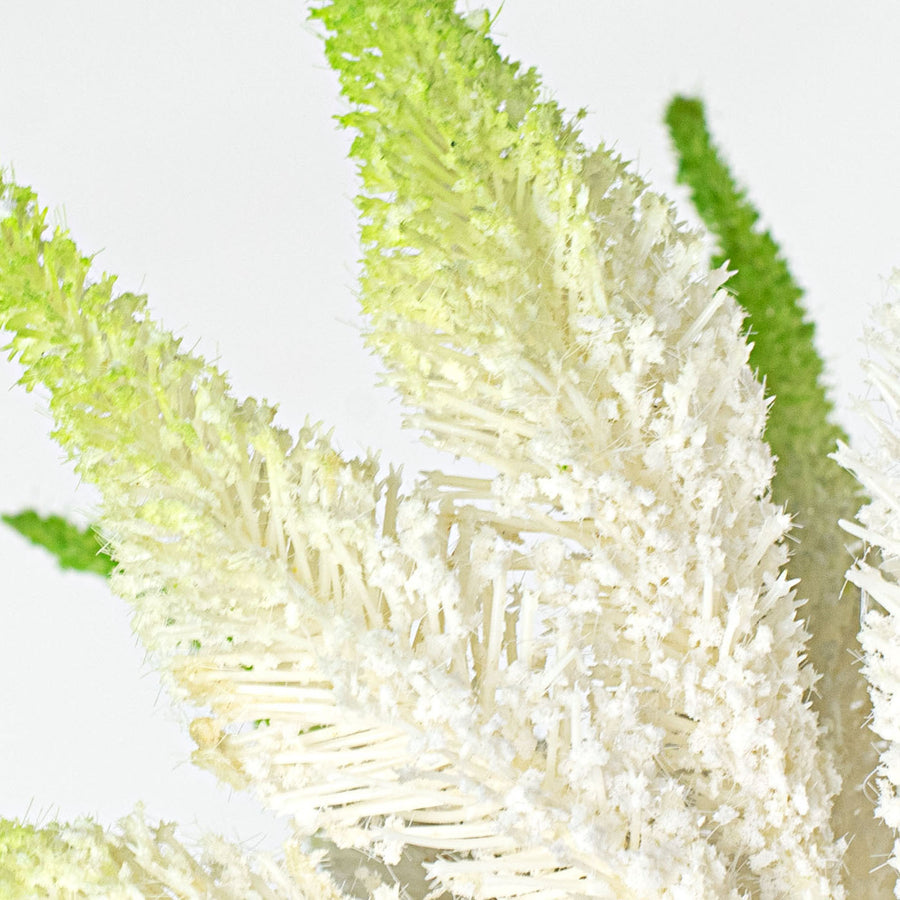15" Setaria Bundle: Cream Lifestyle Photo