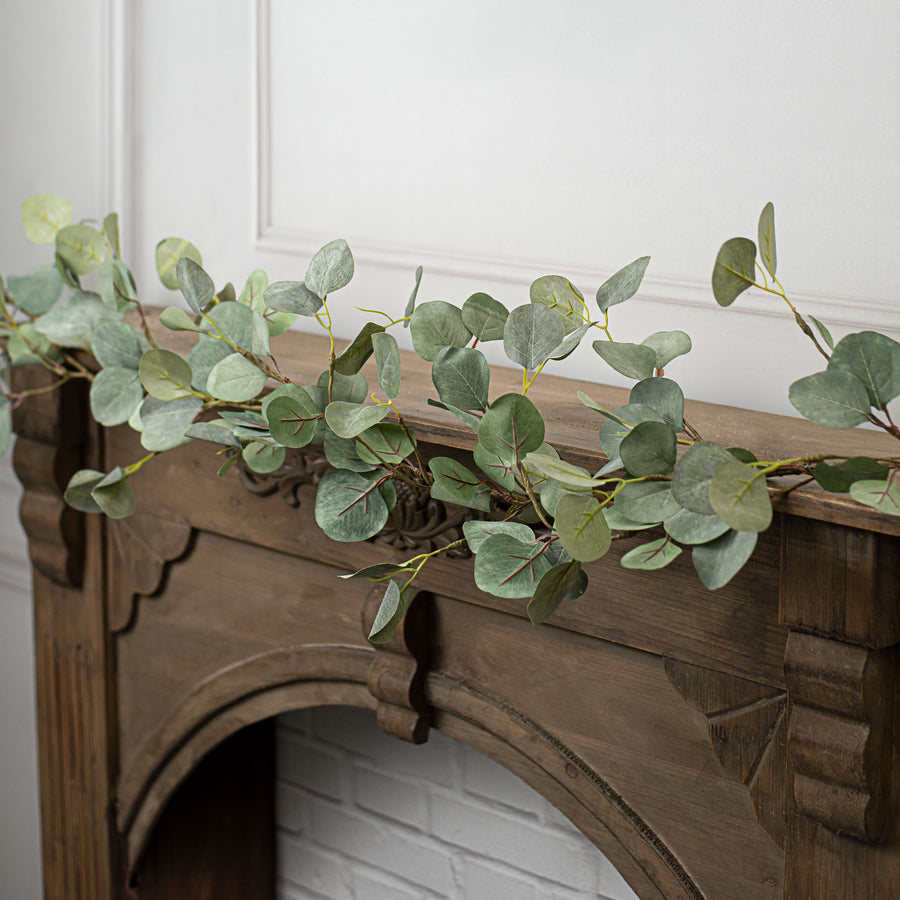 58" Silver Dollar Eucalyptus Garland detail photo 4