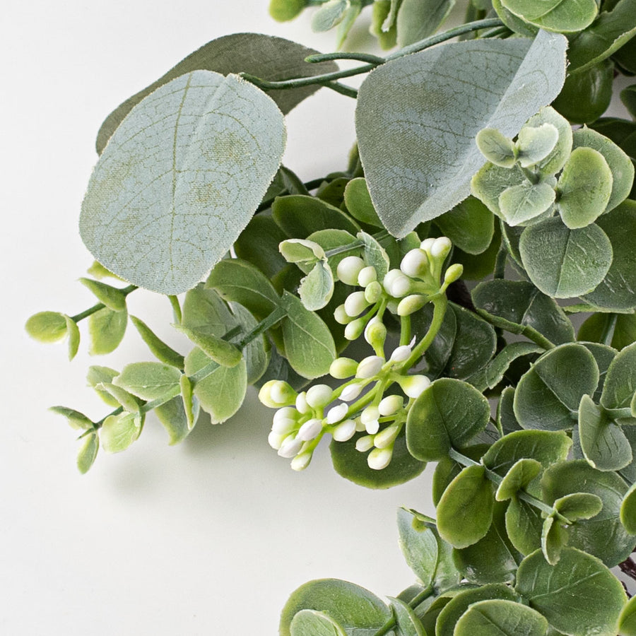 6' Silver Dollar Eucalyptus Mix Garland detail photo 3