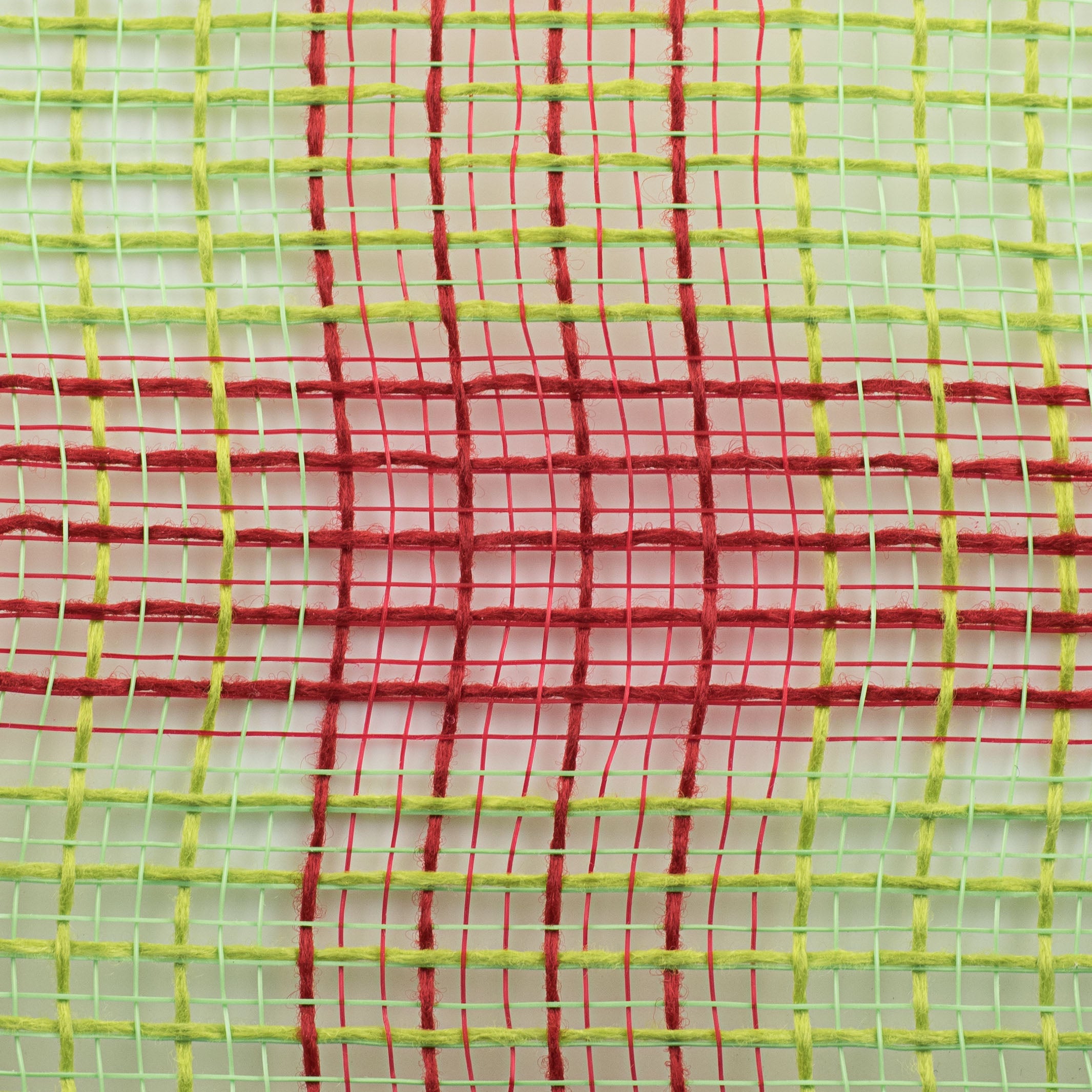 10" Small Check Fabric Mesh: Red & Fresh Green detail photo 3