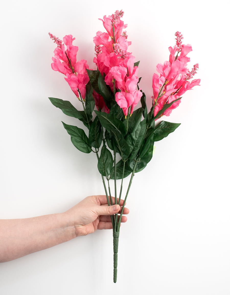 24" Snapdragon Bush: Pink (7 Stem) detail photo 3