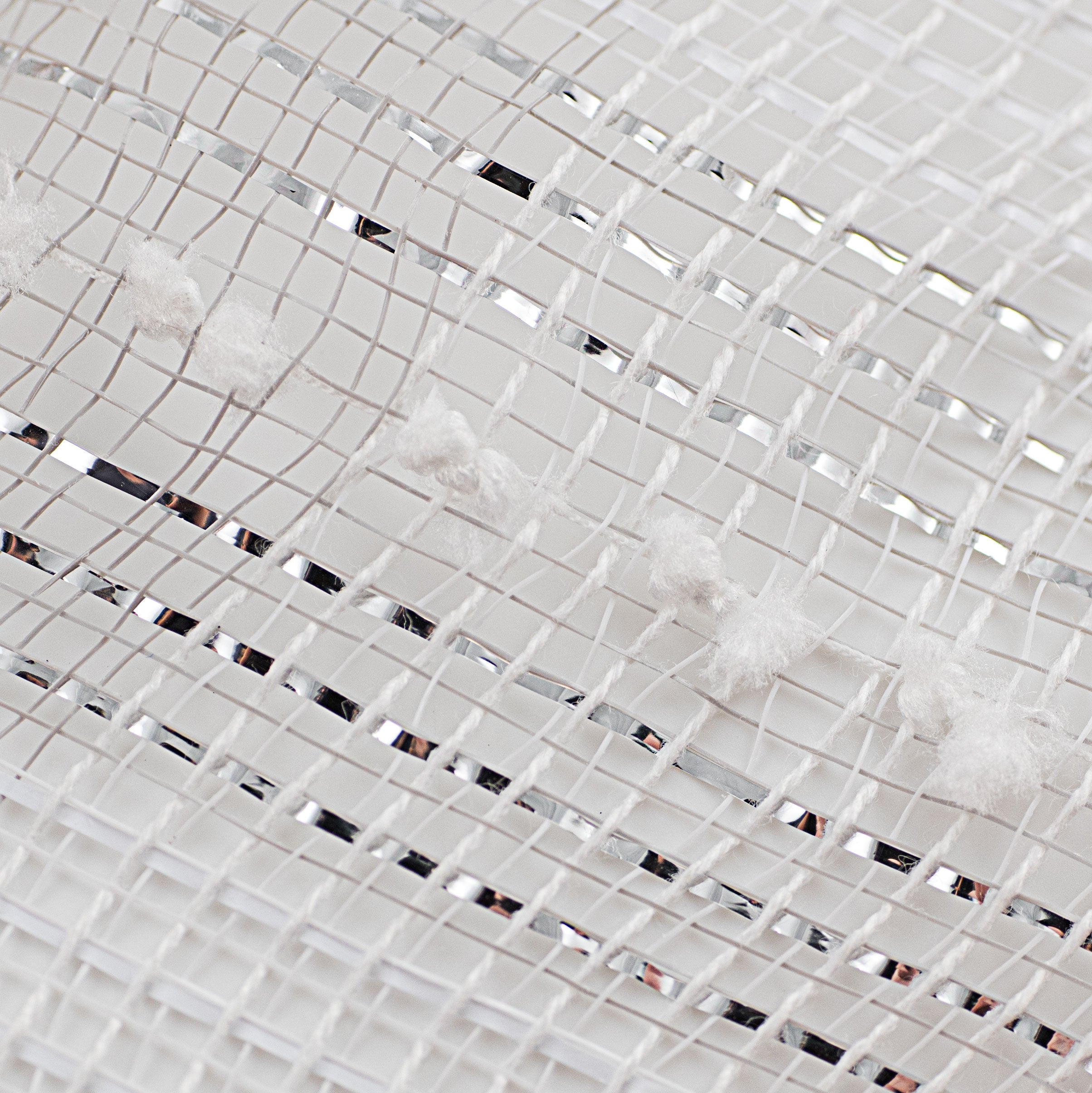 10" Snowball Check Plaid Deco Mesh: Silver & White detail photo 3
