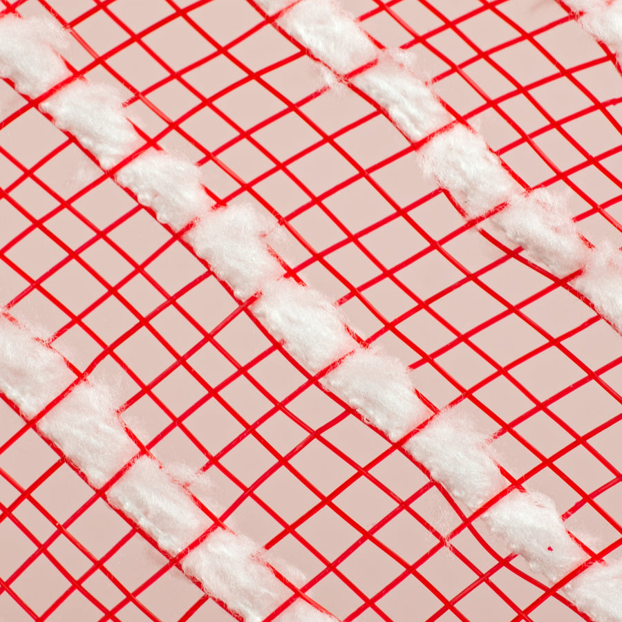 10" Snowdrift Deco Mesh: Red & White detail photo 3