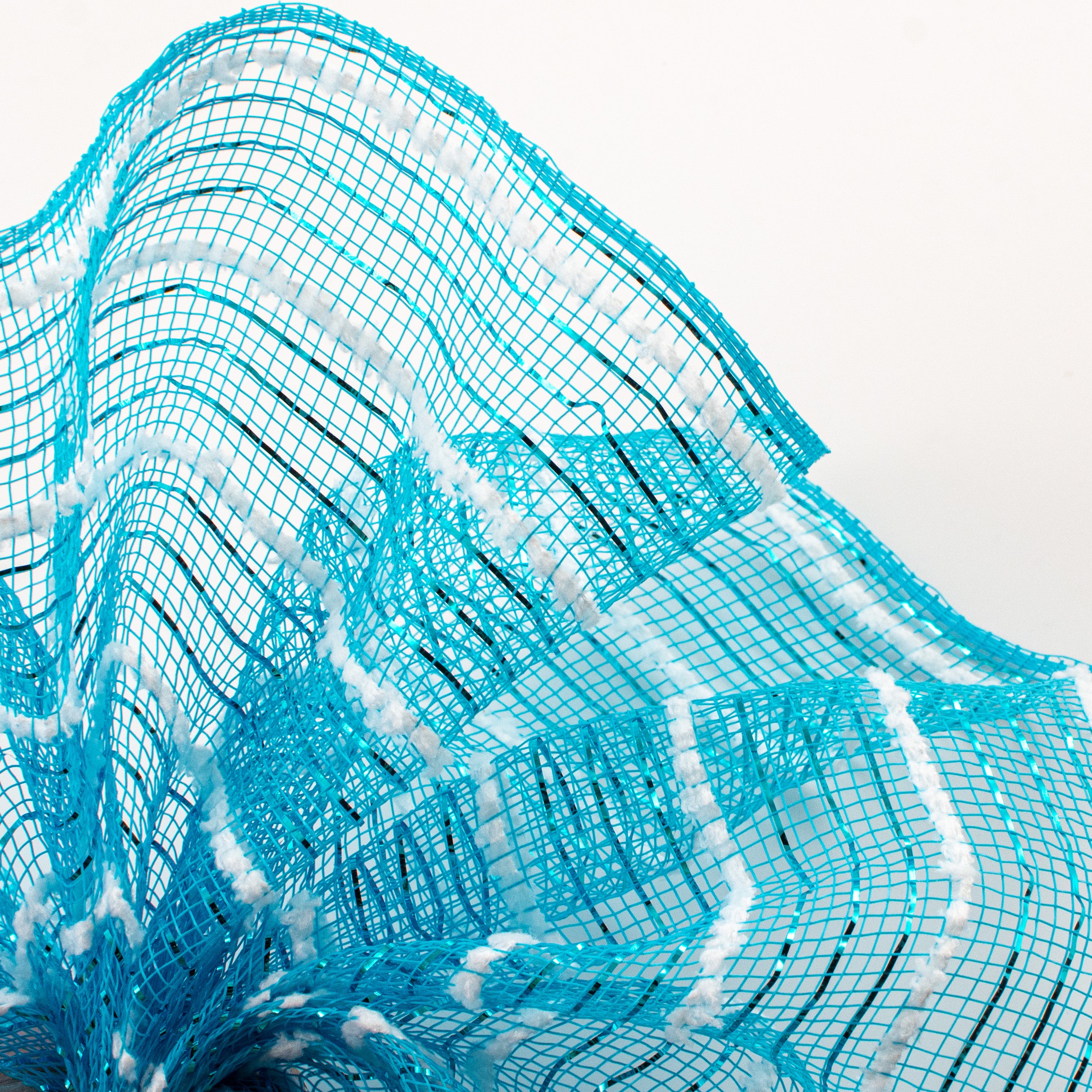 10" Snowdrift Deco Mesh: Turquoise Foil & White Lifestyle Photo