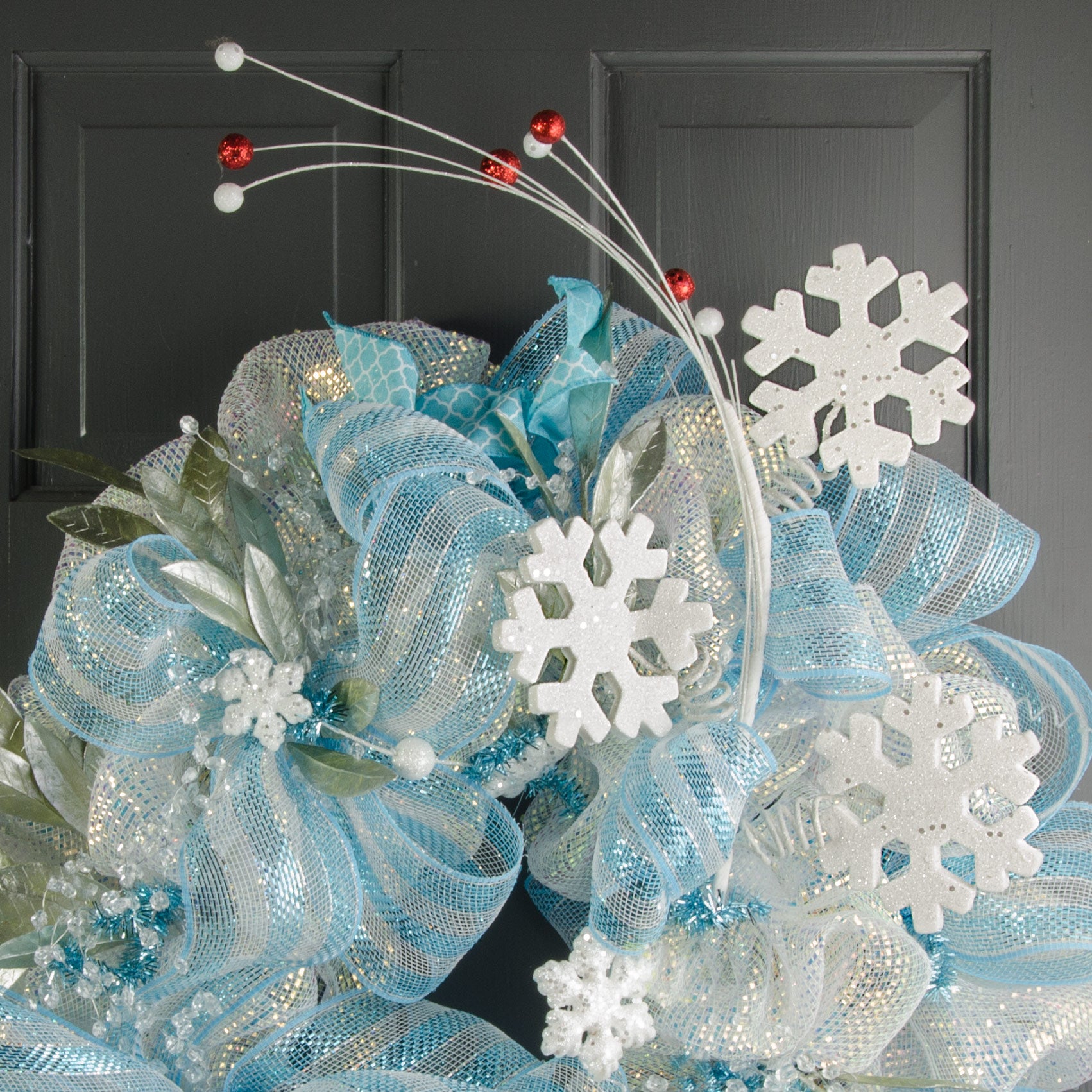 33" Snowflake Berry Spray: White & Red detail photo 3