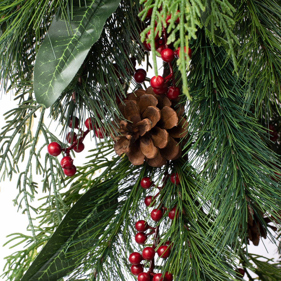 30" Soft Cedar Pine & Berry Teardrop detail photo 3
