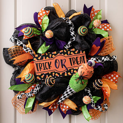 12" Spider & Eyeball Halloween Ice Cream Lifestyle Photo