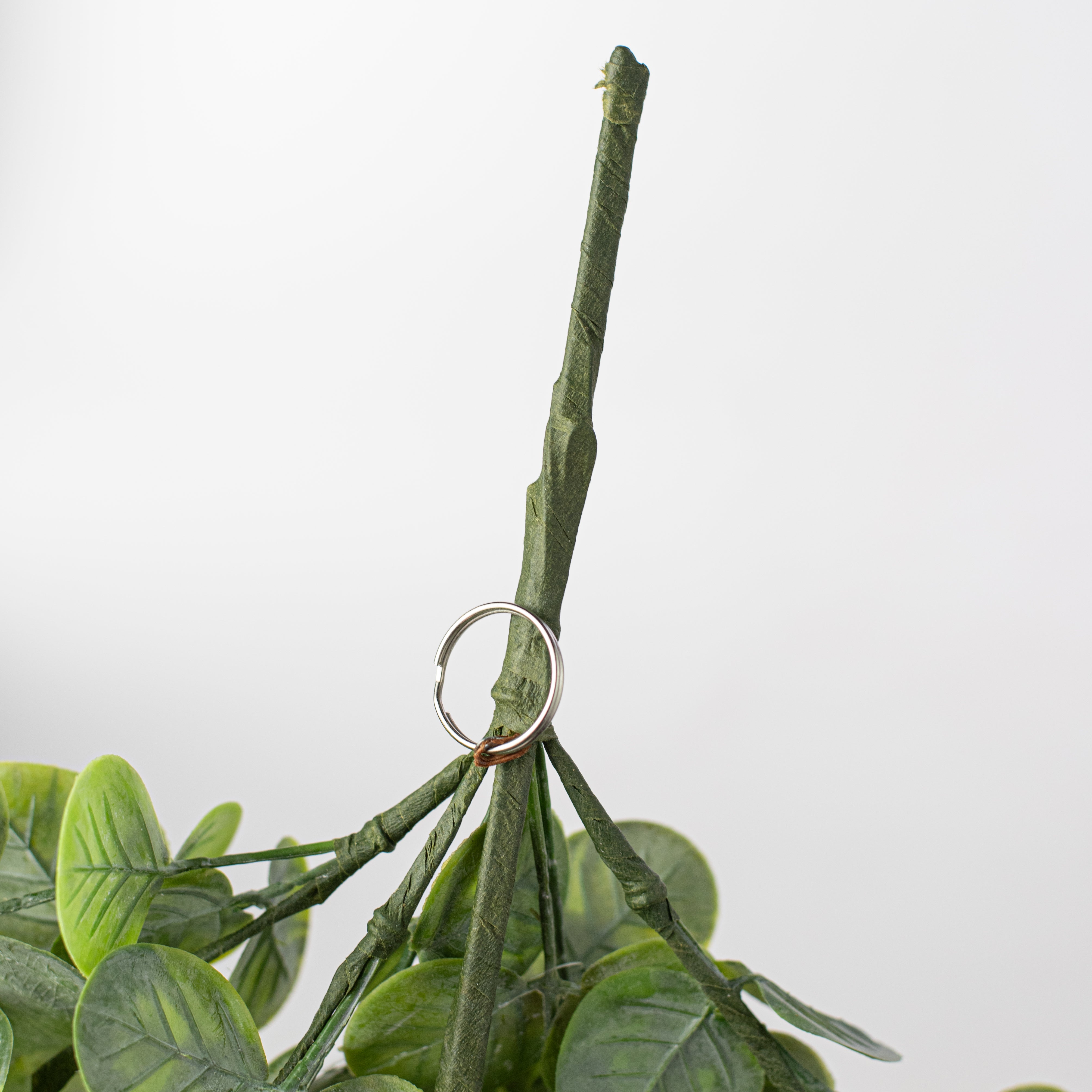 32" Spiral Eucalyptus Teardrop detail photo 5