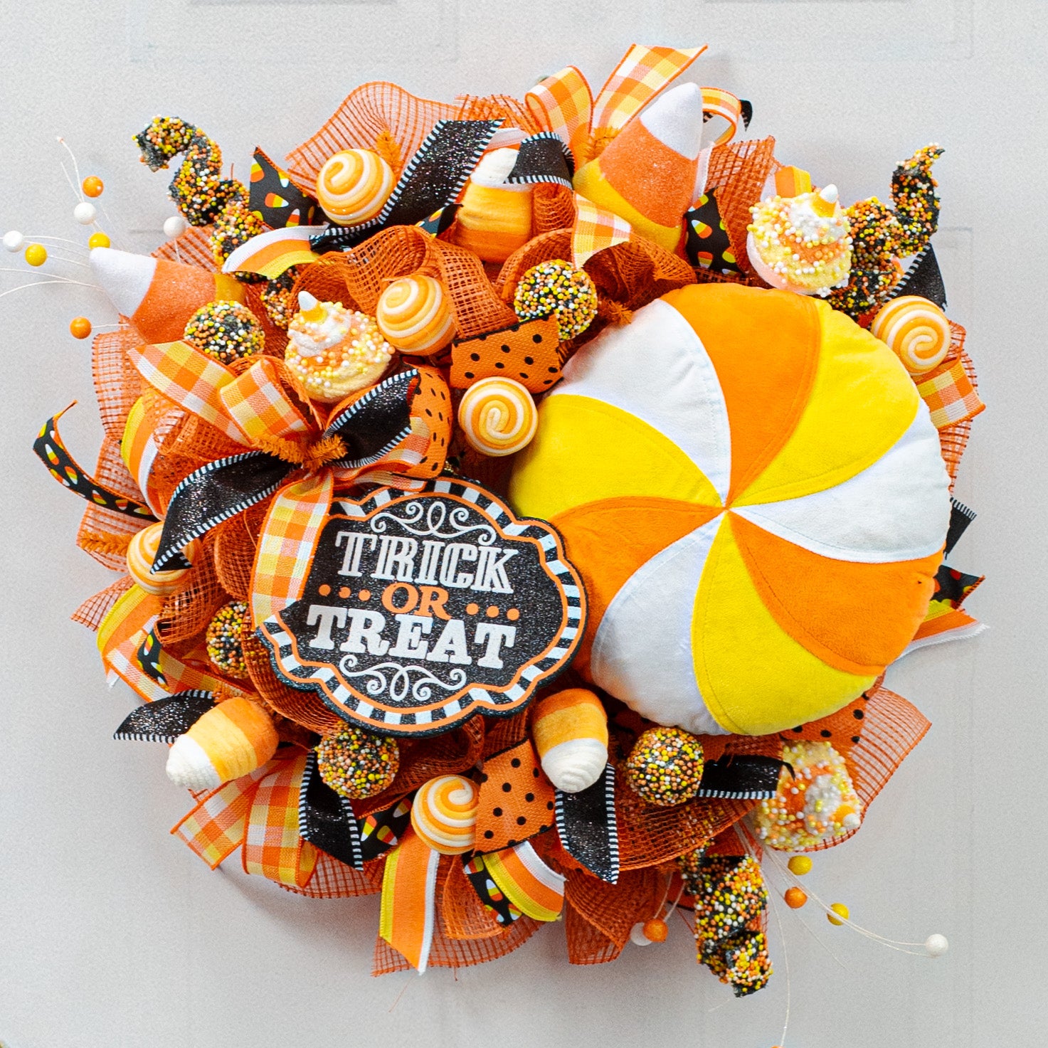 22" Sprinkle Ball Pick: Candy Corn detail photo 4