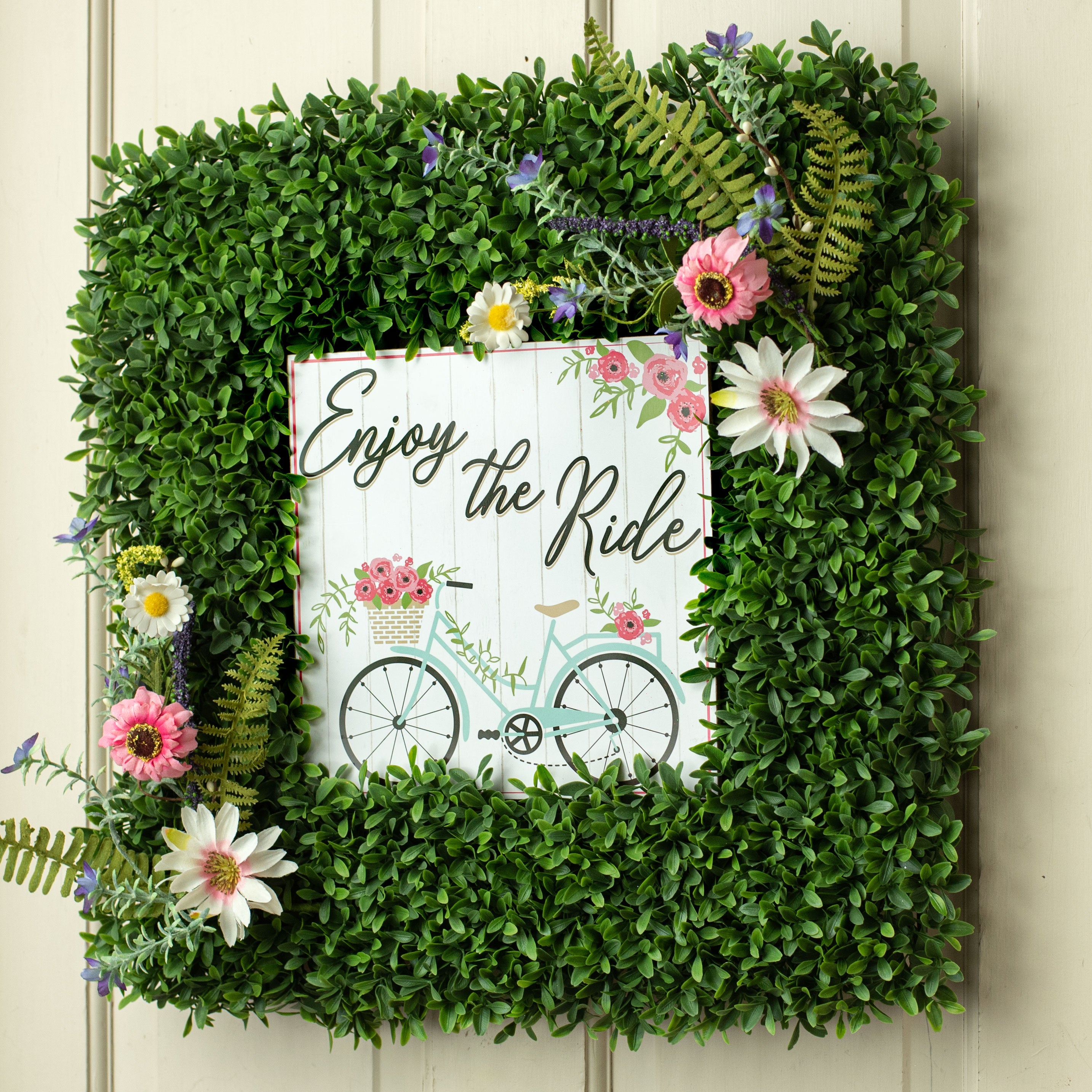 21" Square Boxwood Wreath Lifestyle Photo