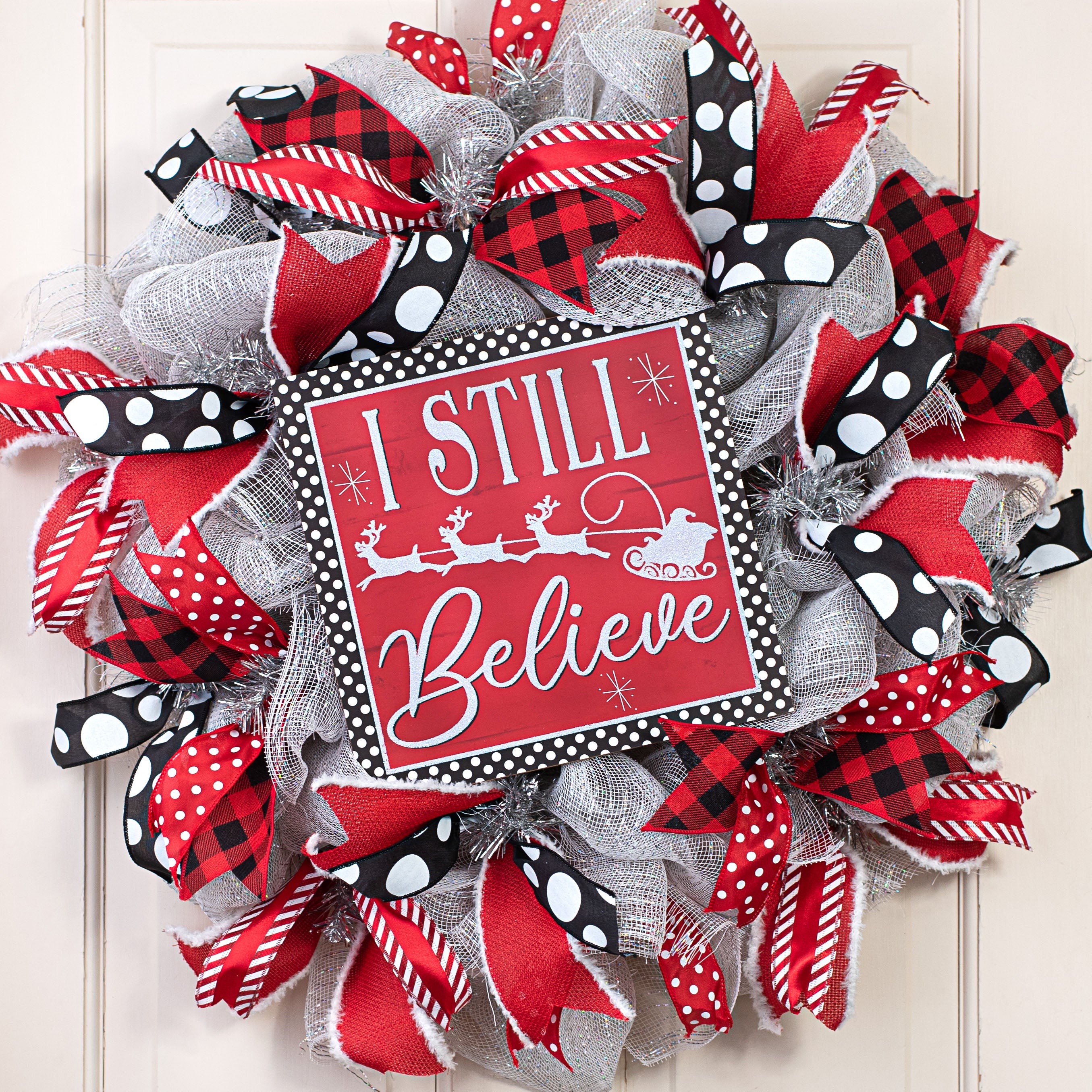 10" Square Wooden Sign: Glitter I Still Believe Lifestyle Photo