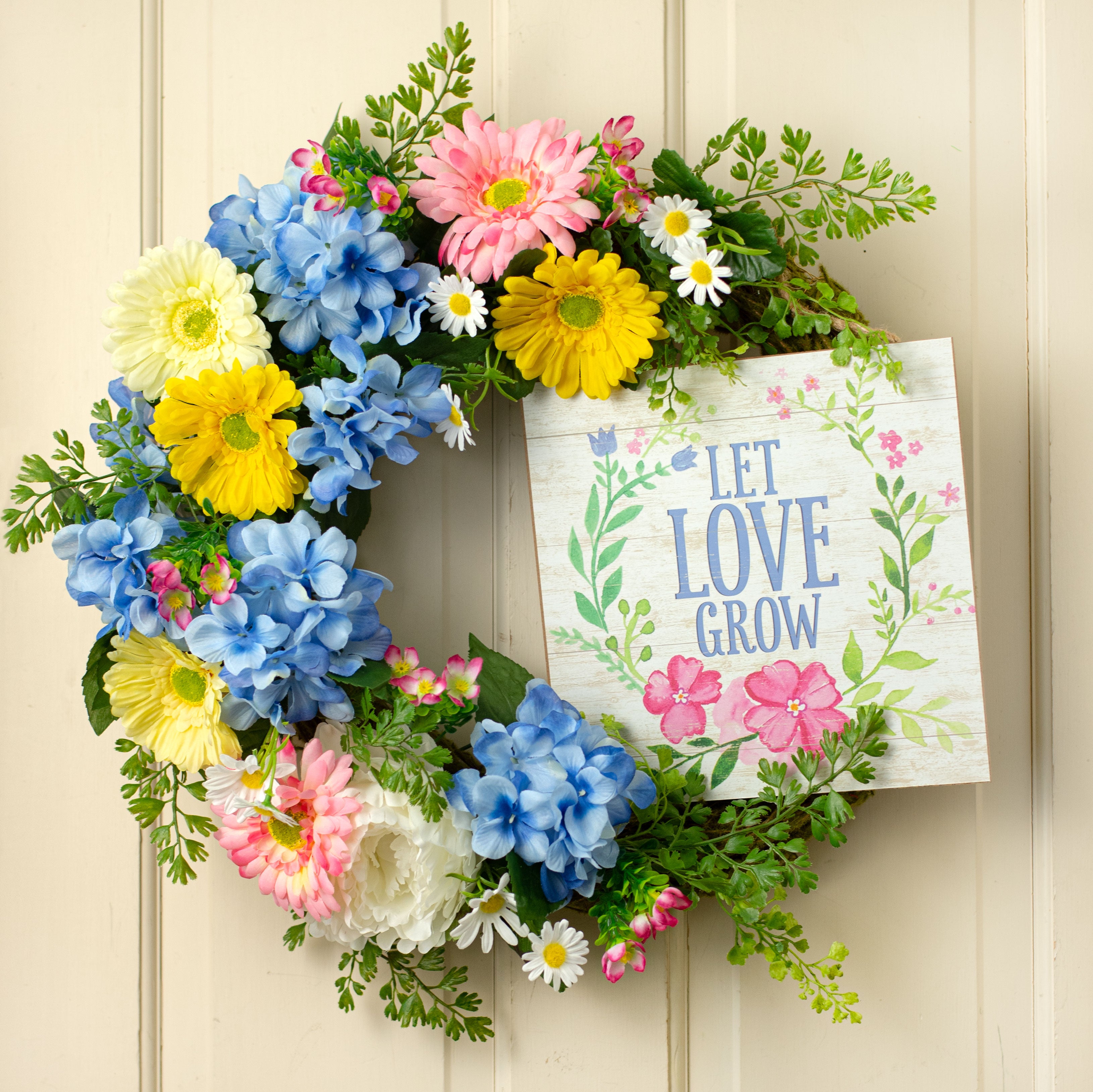 10" Square Wooden Sign: Let Love Grow Lifestyle Photo