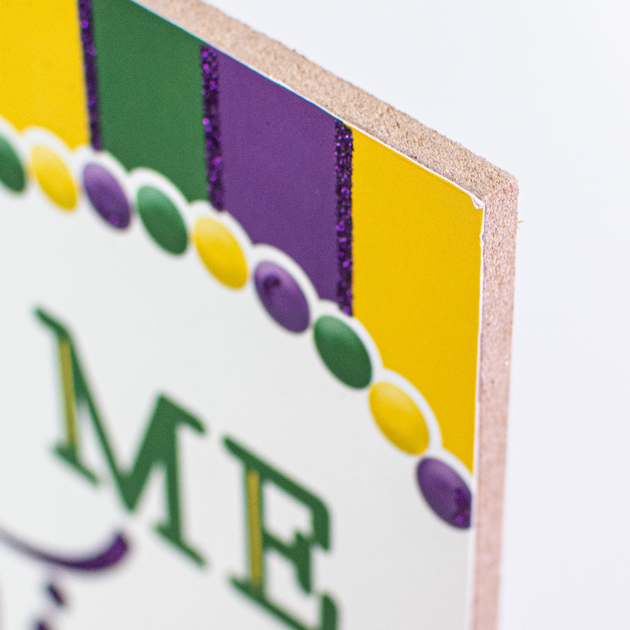 10" Square Wooden Sign: Throw Me Something Mister detail photo 3