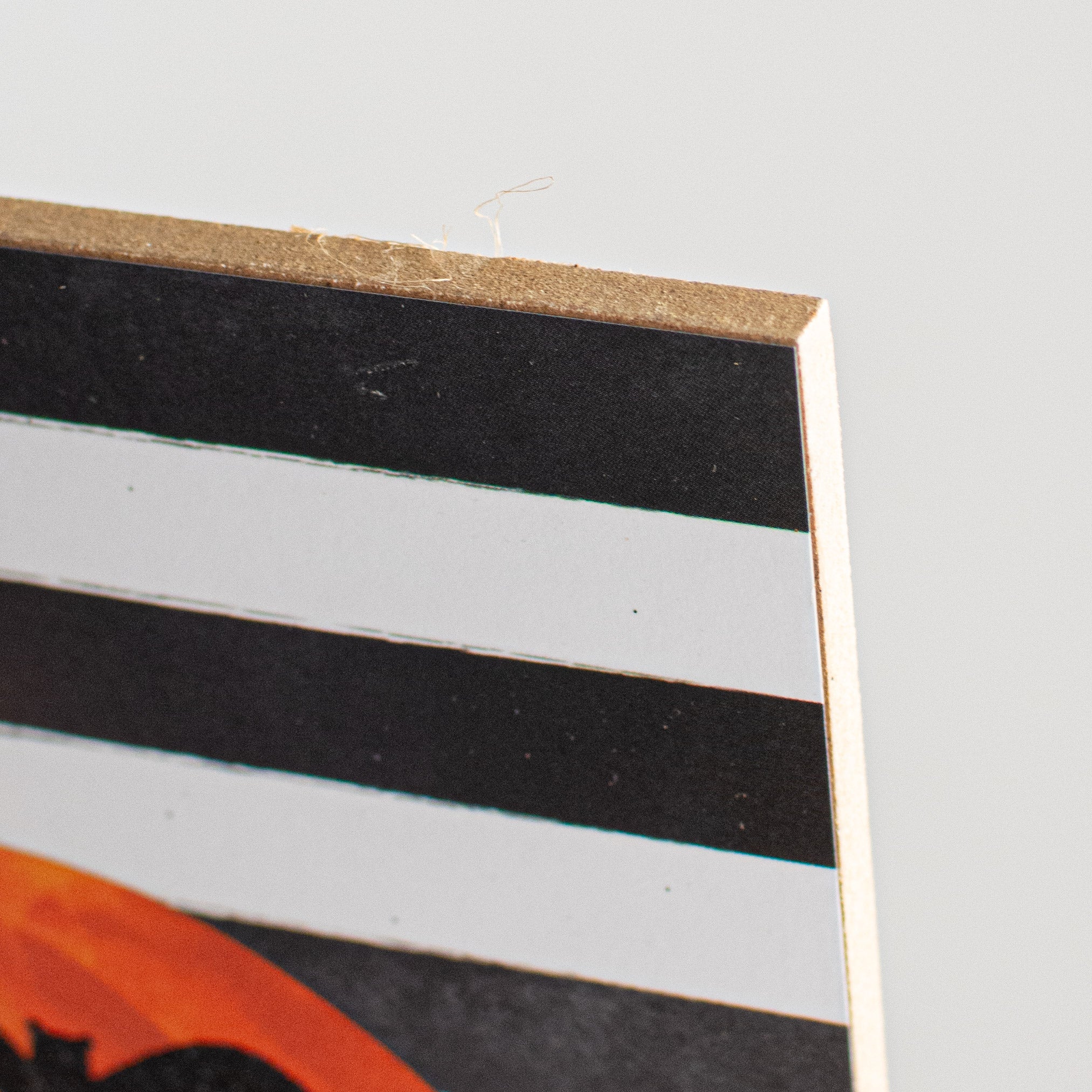10" Square Wooden Sign: Trick Or Treat detail photo 3