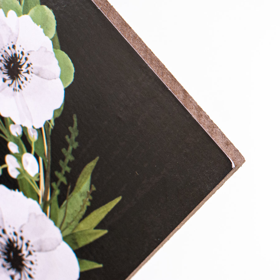 10" Square Wooden Sign: Welcome Floral Wreath Black & White detail photo 3
