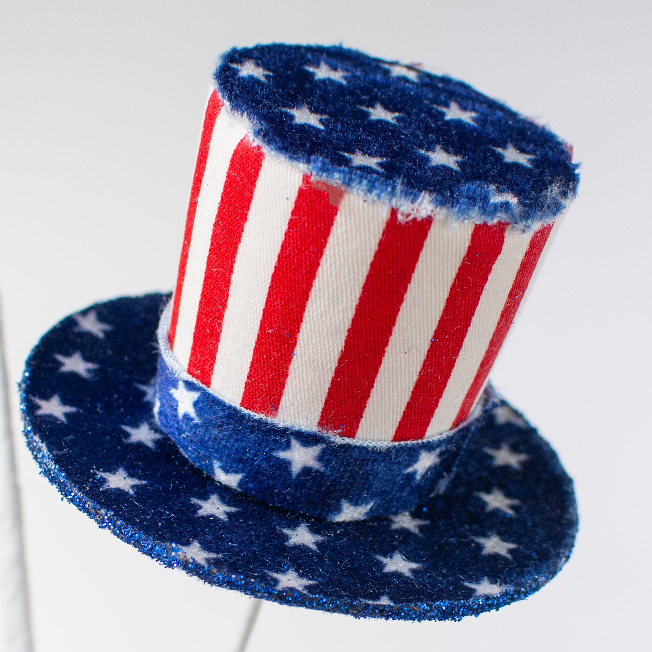 26" Stars & Stripes Patriotic Top Hat Spray Lifestyle Photo