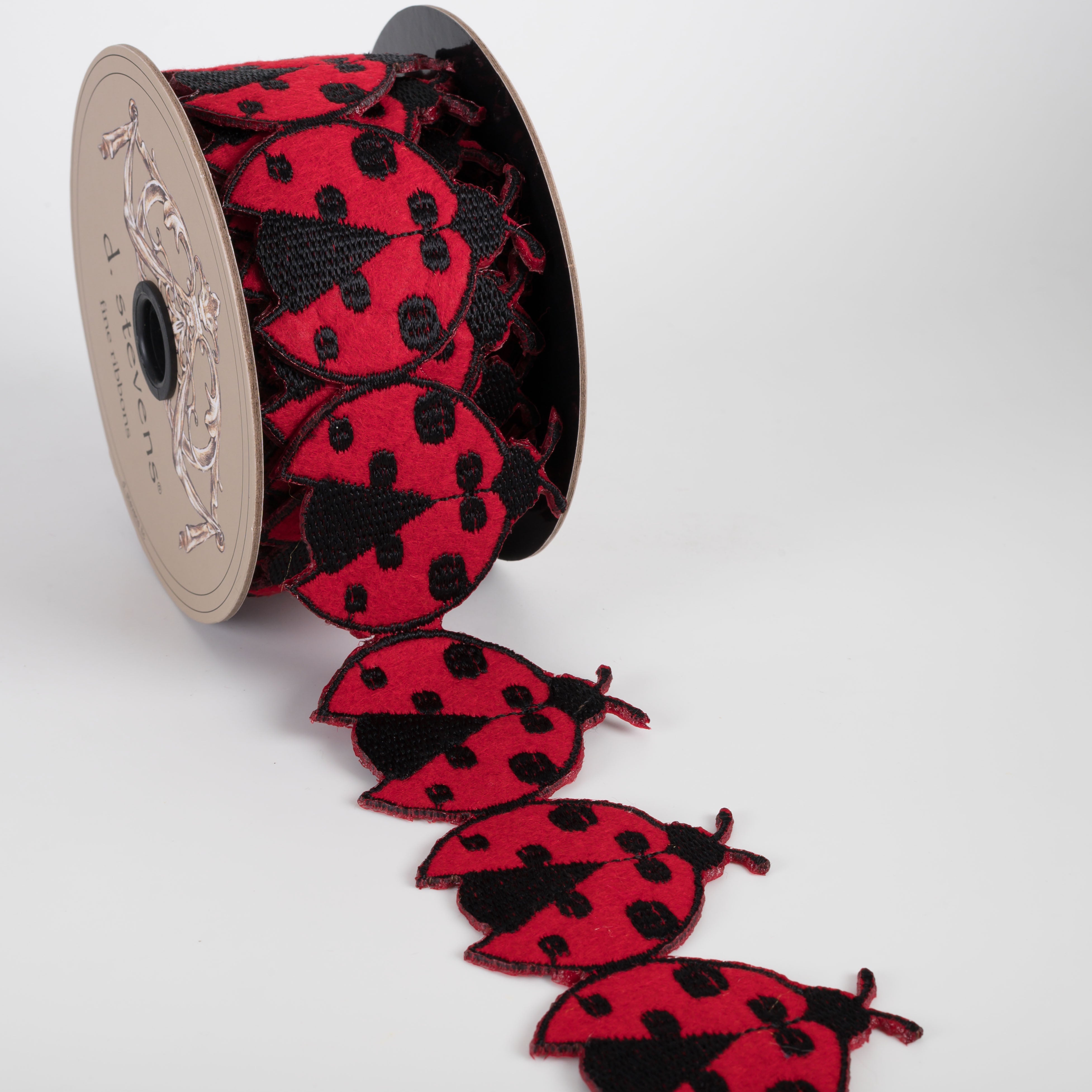 [D Stevens] 2.5" Unwired Embroidered Ladybugs Ribbon Garland (5 Yards) detail photo 3