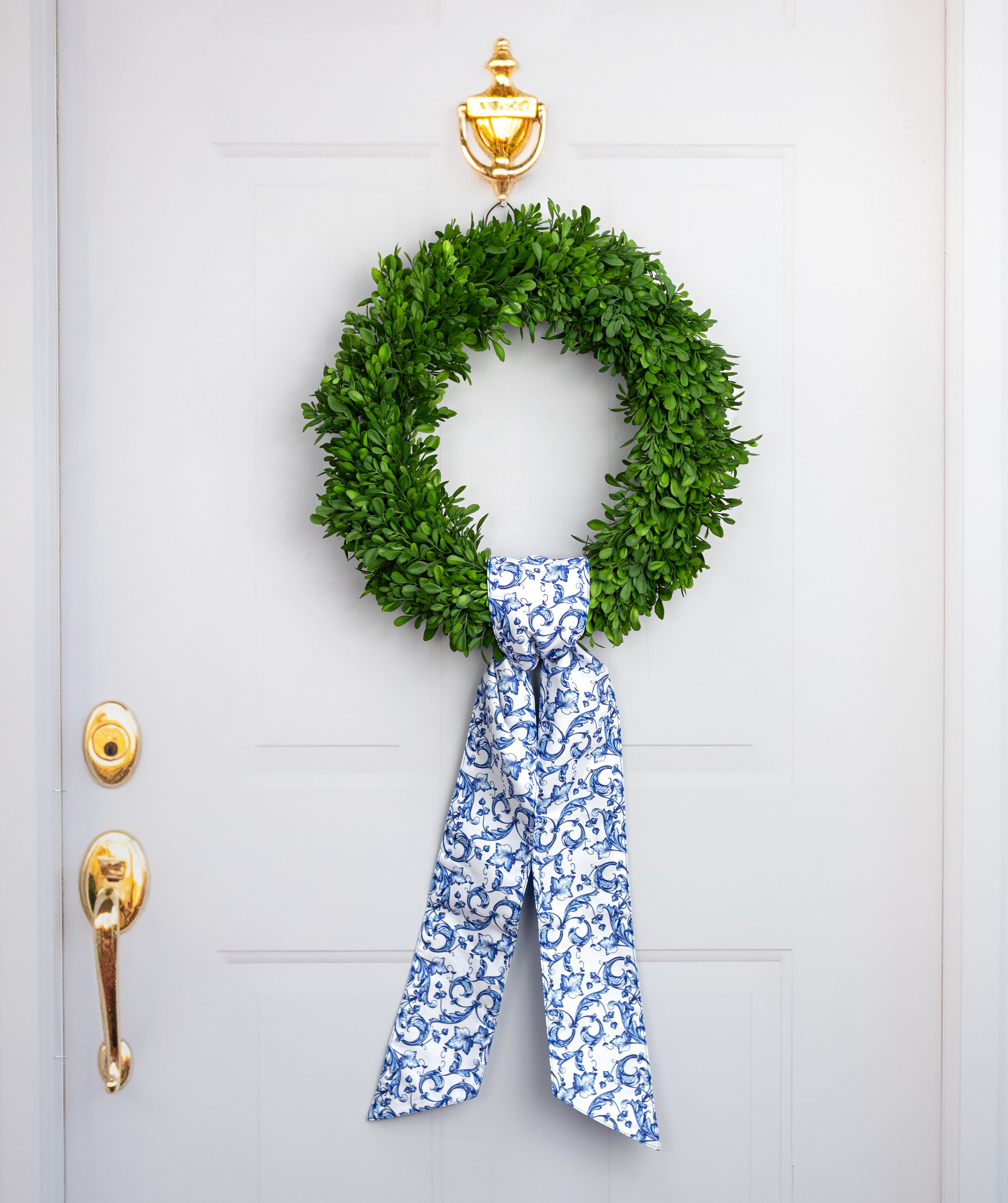 [D Stevens] 4" x 56" Poplin Wreath Sash: Blue & White Scroll Chinoiserie Lifestyle Photo