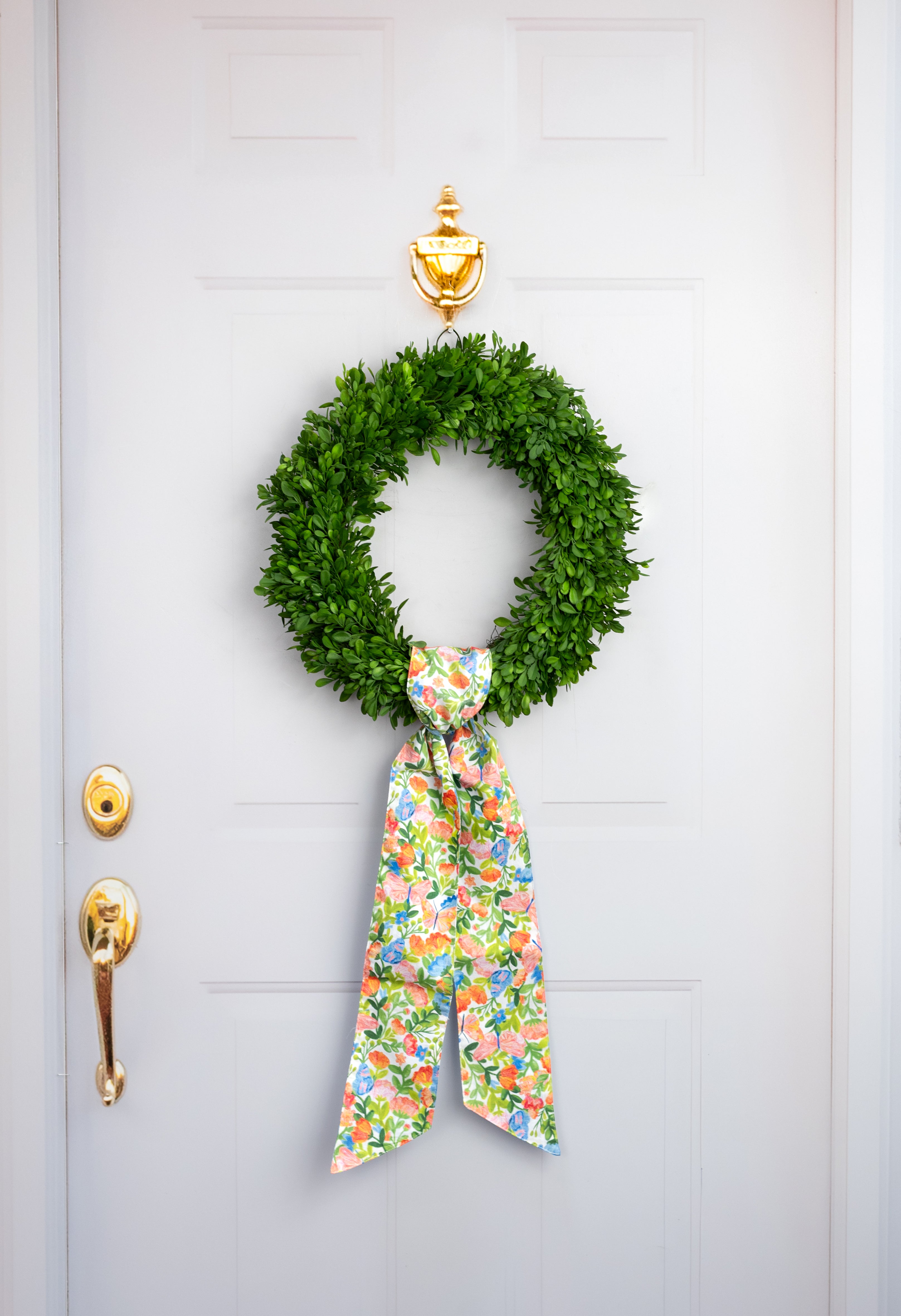[D Stevens] 4" x 56" Poplin Wreath Sash: Mixed Spring Florals & Blue Check detail photo 4
