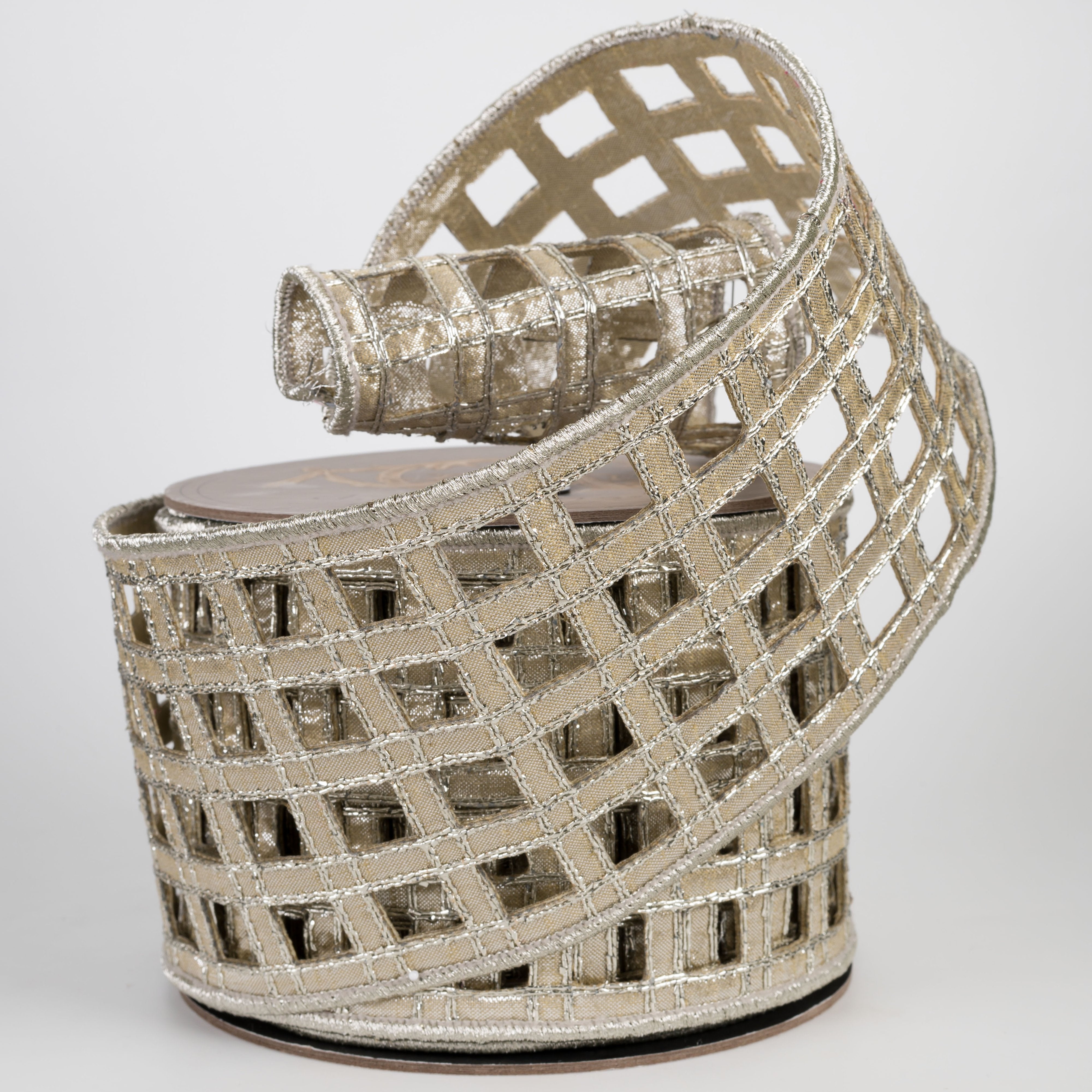 [D Stevens] 4" Metallic Dupioni Clairvaux Windowpane Trim Ribbon: Platinum (10 Yards) Lifestyle Photo
