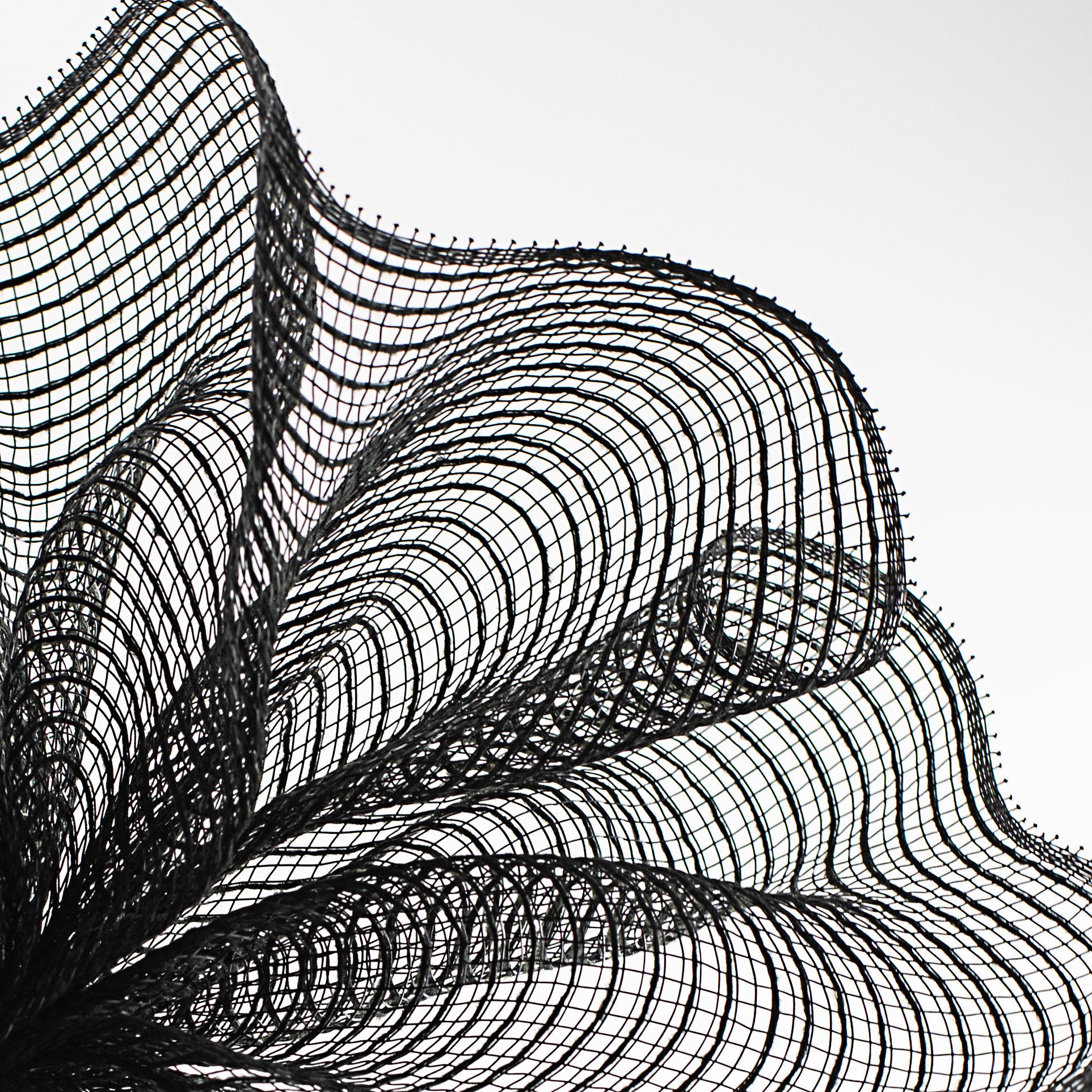 10" Stripe Fabric Mesh: Black Lifestyle Photo