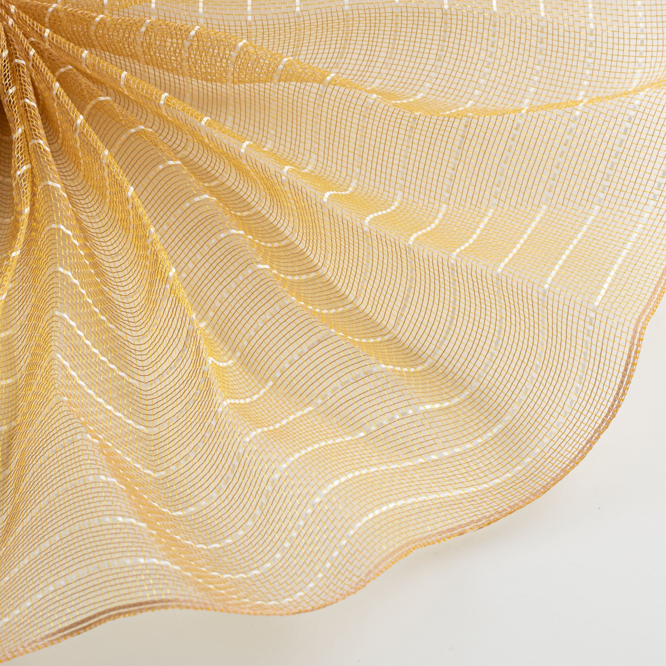10" Stripe Fine Weave Mesh: Natural & Gold with White Lifestyle Photo