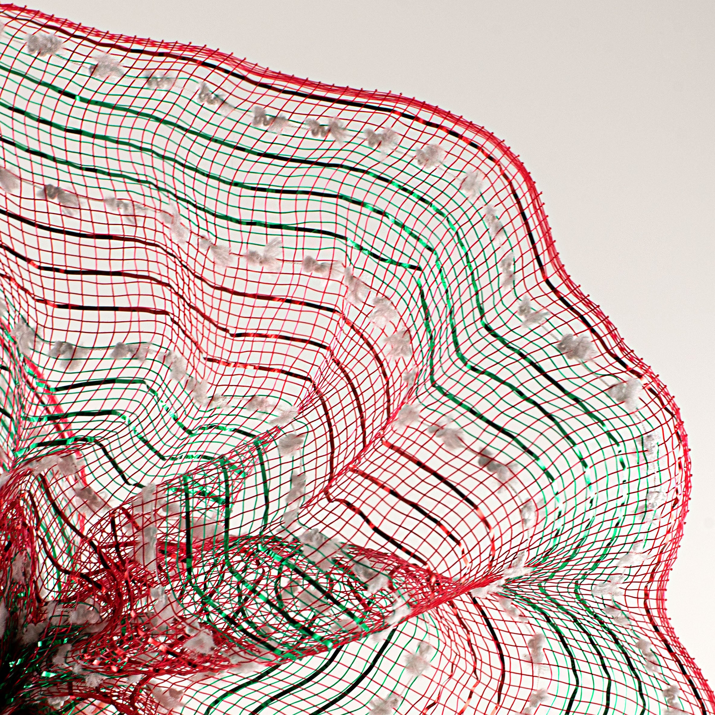 10" Stripe Snowball Mesh: Red, Emerald, White Lifestyle Photo