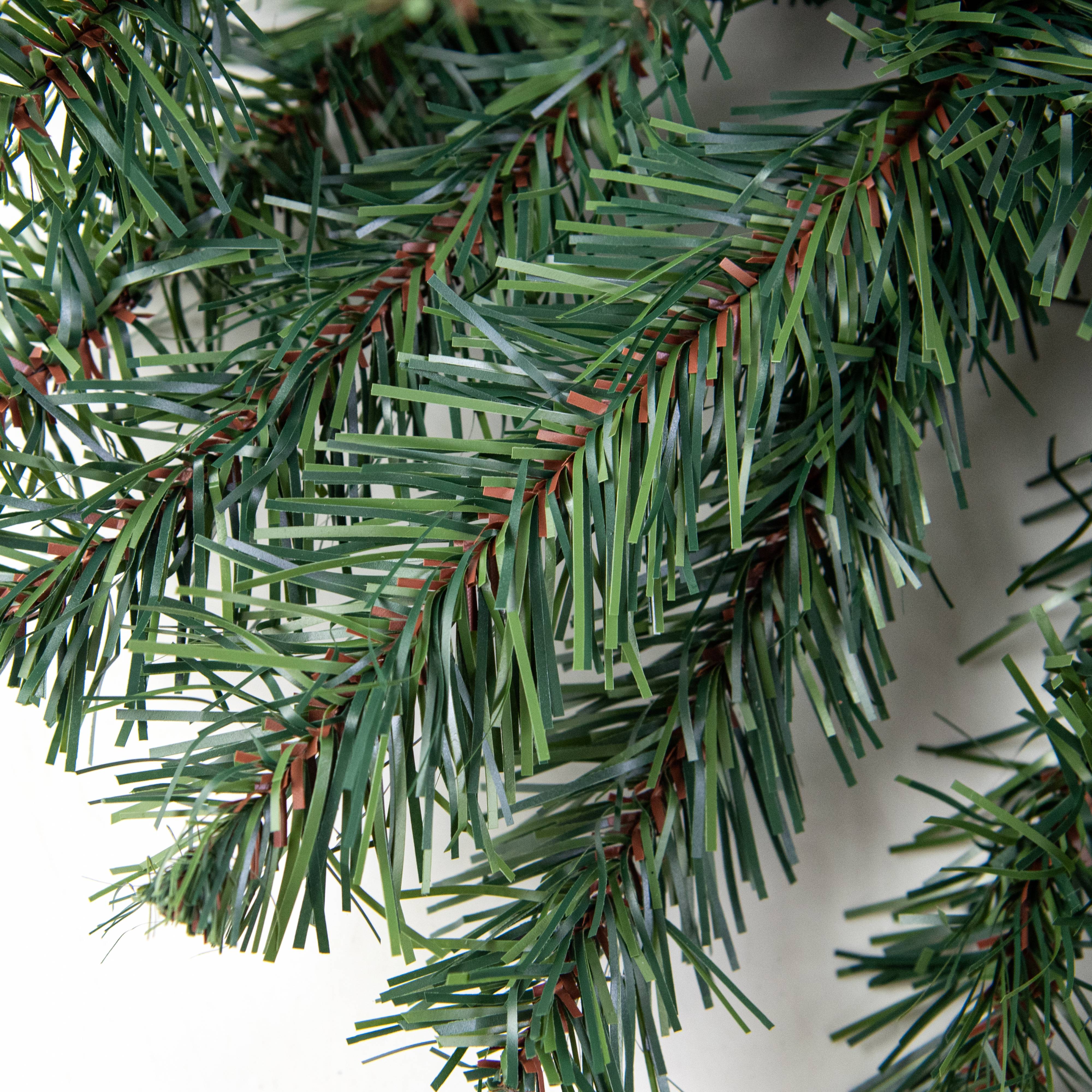 9' x 14" Sugar Pine Garland: Two-Tone Green detail photo 3