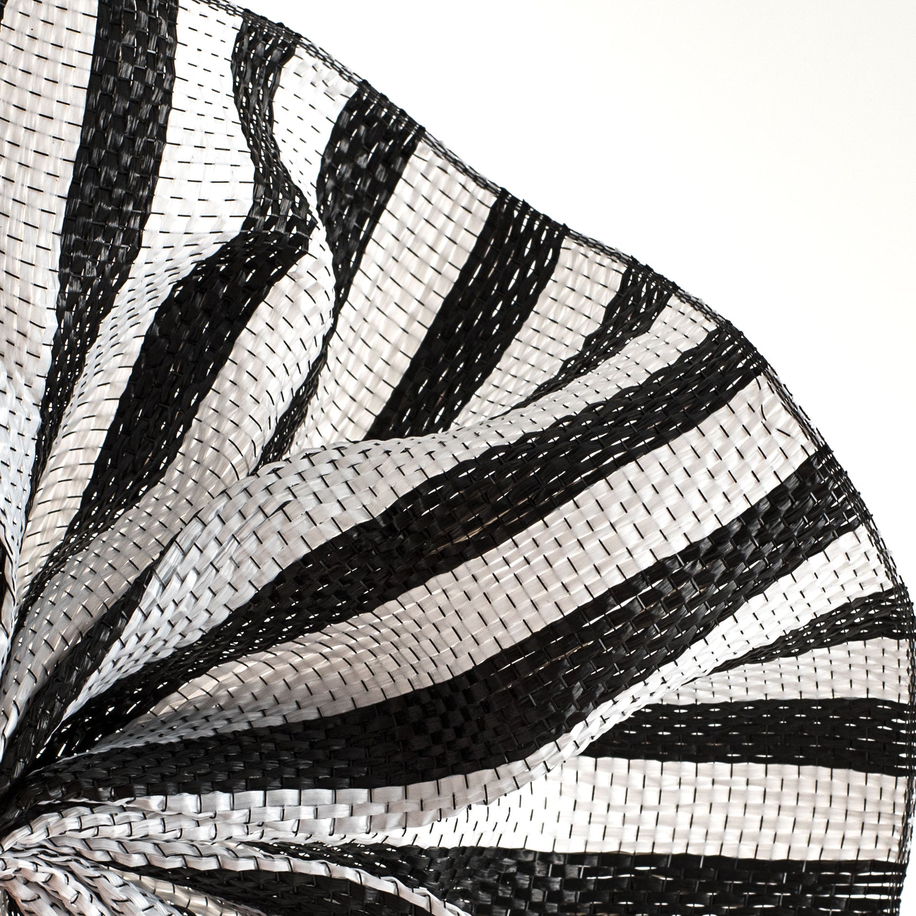10" Super Bold Stripe Mesh: Black & White Lifestyle Photo