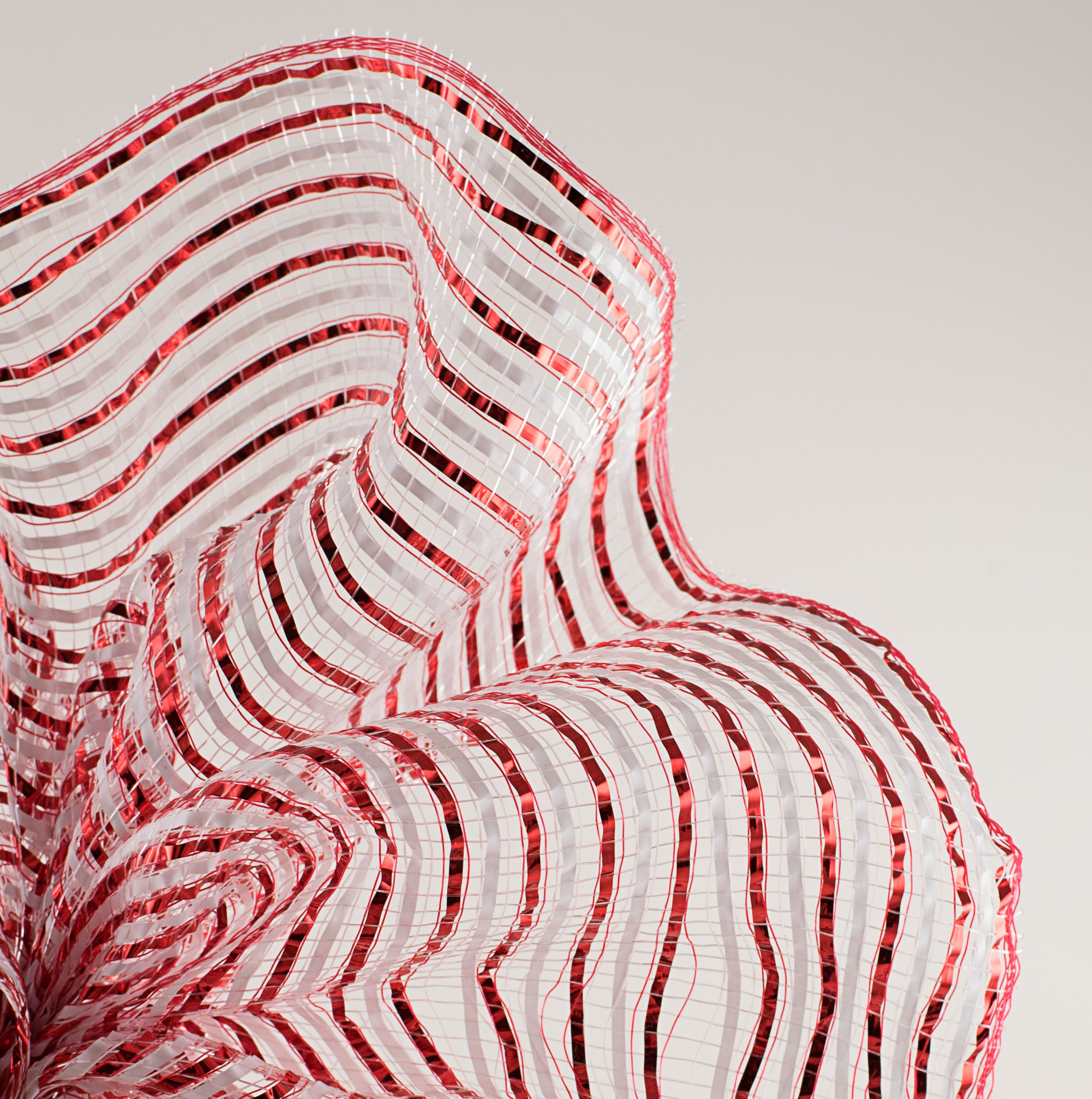 10" Thin Bold Stripe Deco Mesh: Red & White Lifestyle Photo