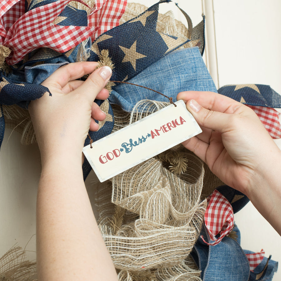 5" Tin Ornament: God Bless America Lifestyle Photo