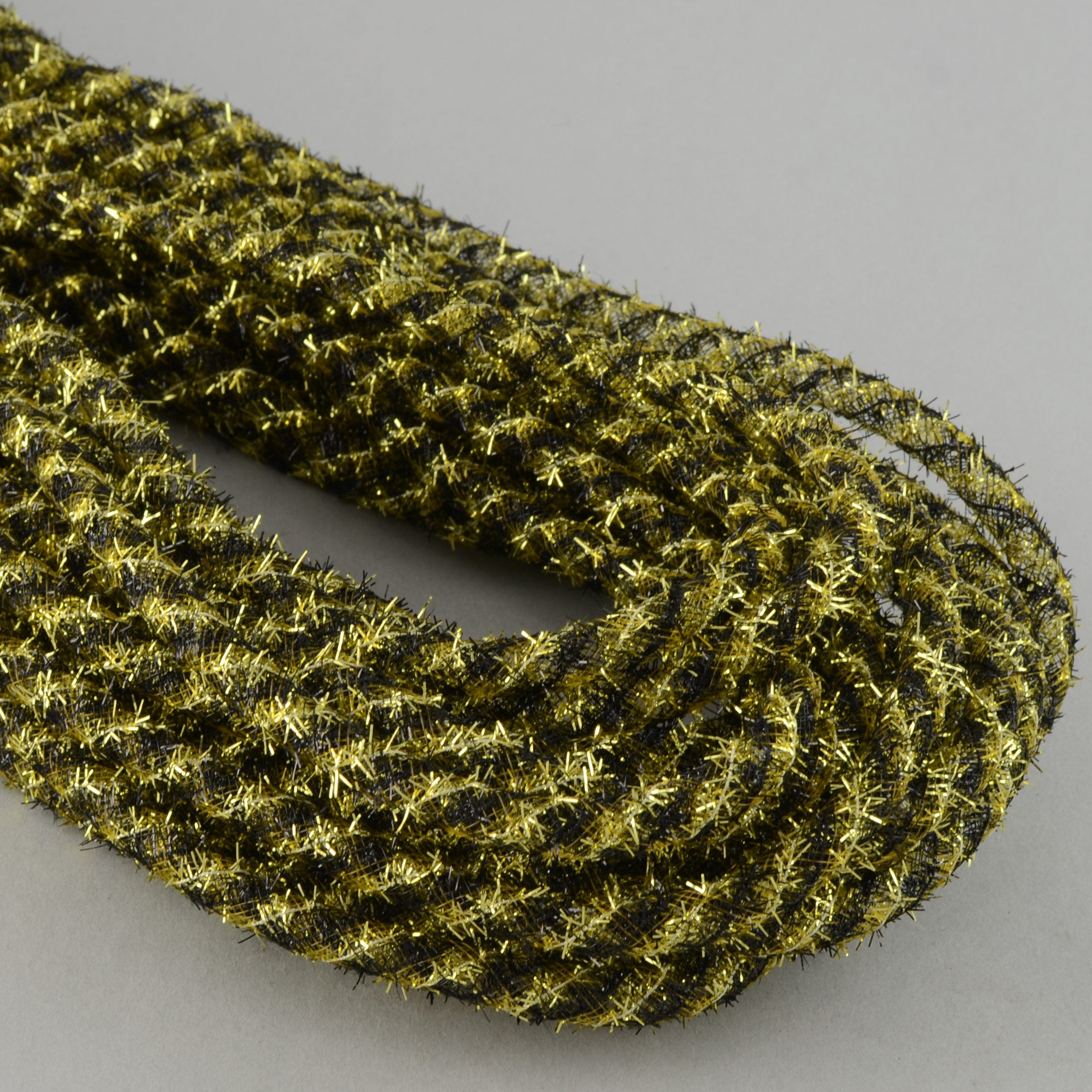 Tinsel Flex Tubing Ribbon: Black & Gold (20 Yards) Item Number: RE3542K5
