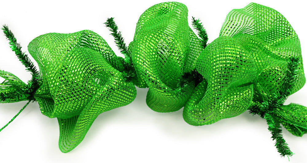 Tinsel Work Garland: Metallic Emerald Green (9 ft) Lifestyle Photo