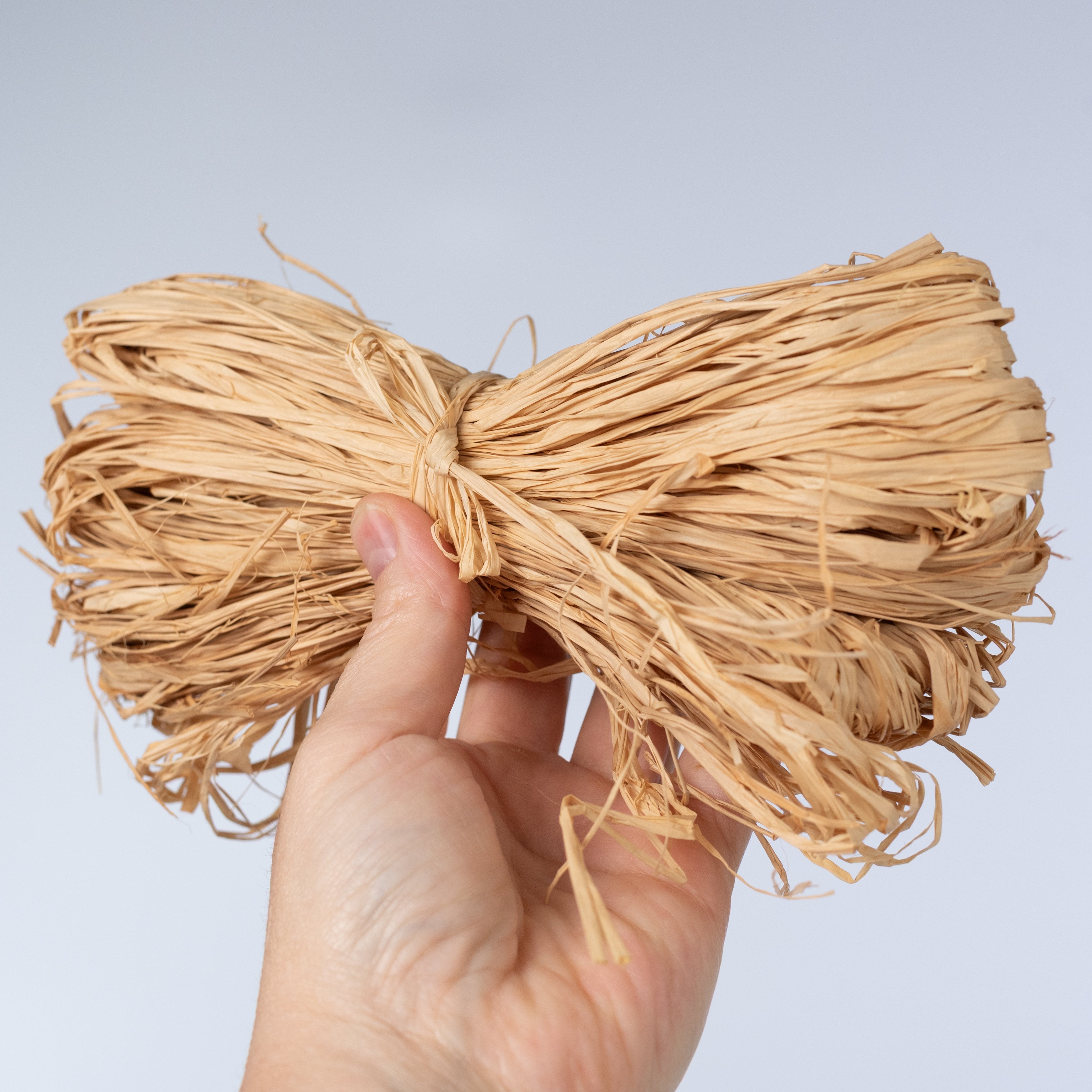 7" Trimmed Raffia Bundle (50 Grams): Natural detail photo 5