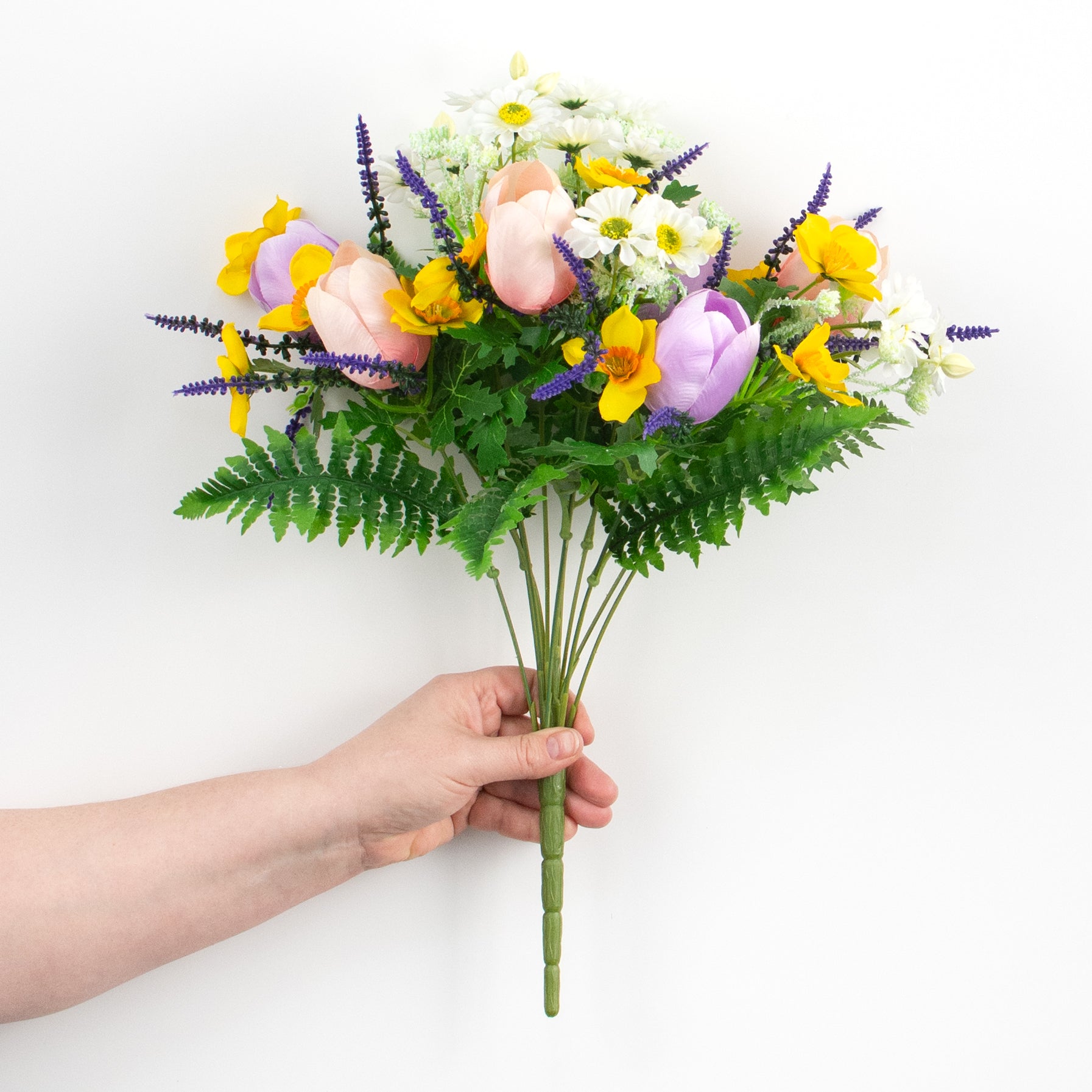 17" Tulip and Narcissus Bush: Yellow, Lavender, Pink detail photo 3