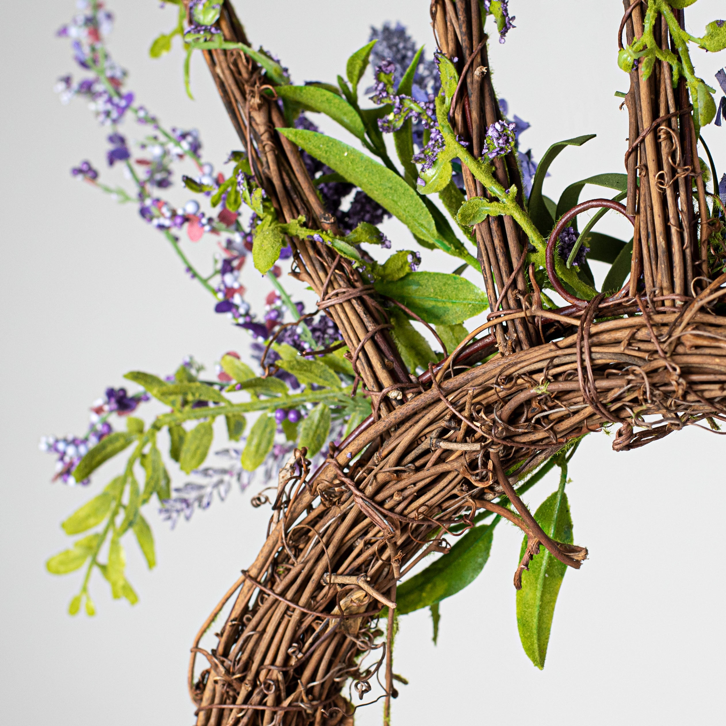 19.5" Twig Bunny Wreath with Lavender detail photo 4