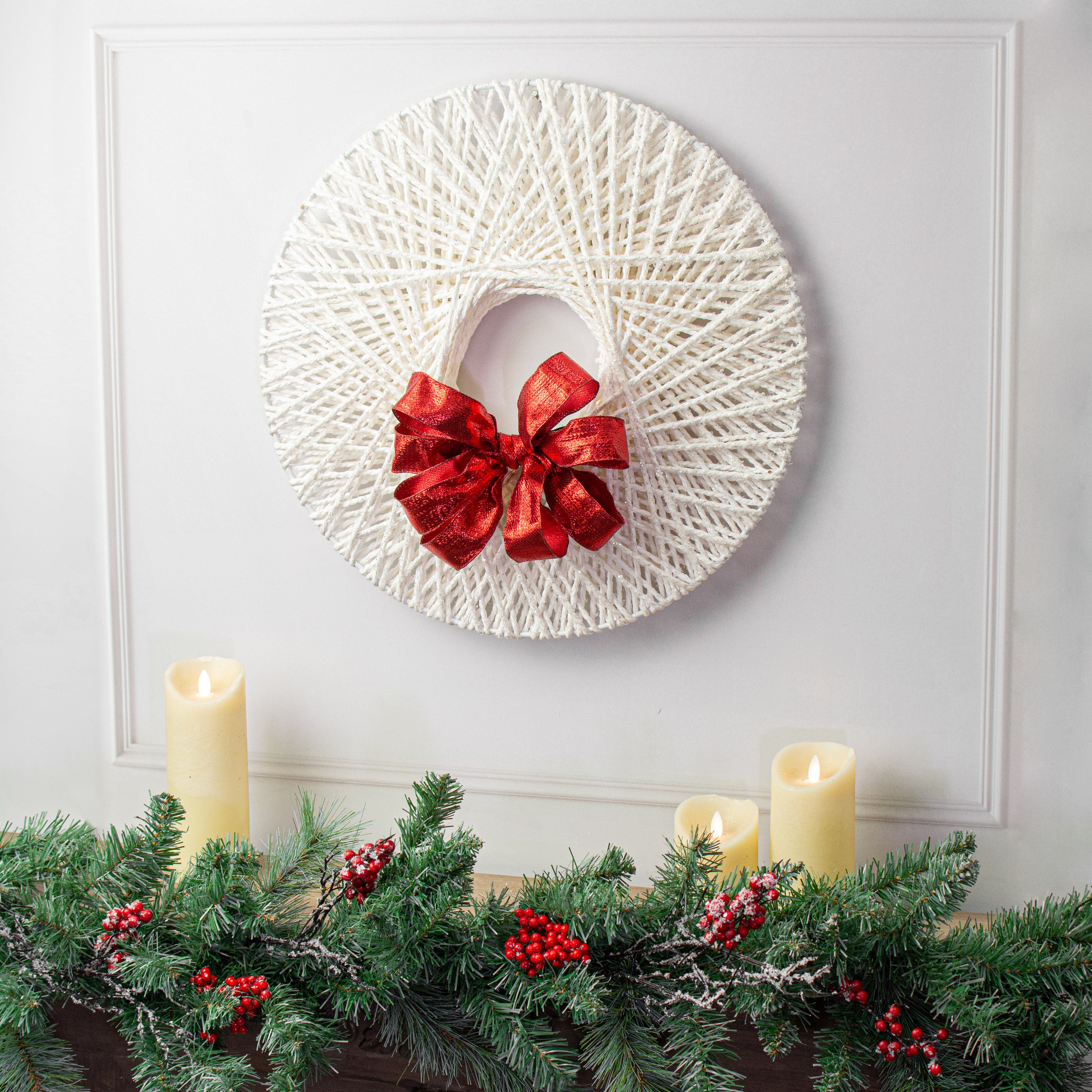 19" Twine Round Wreath Form: White Lifestyle Photo