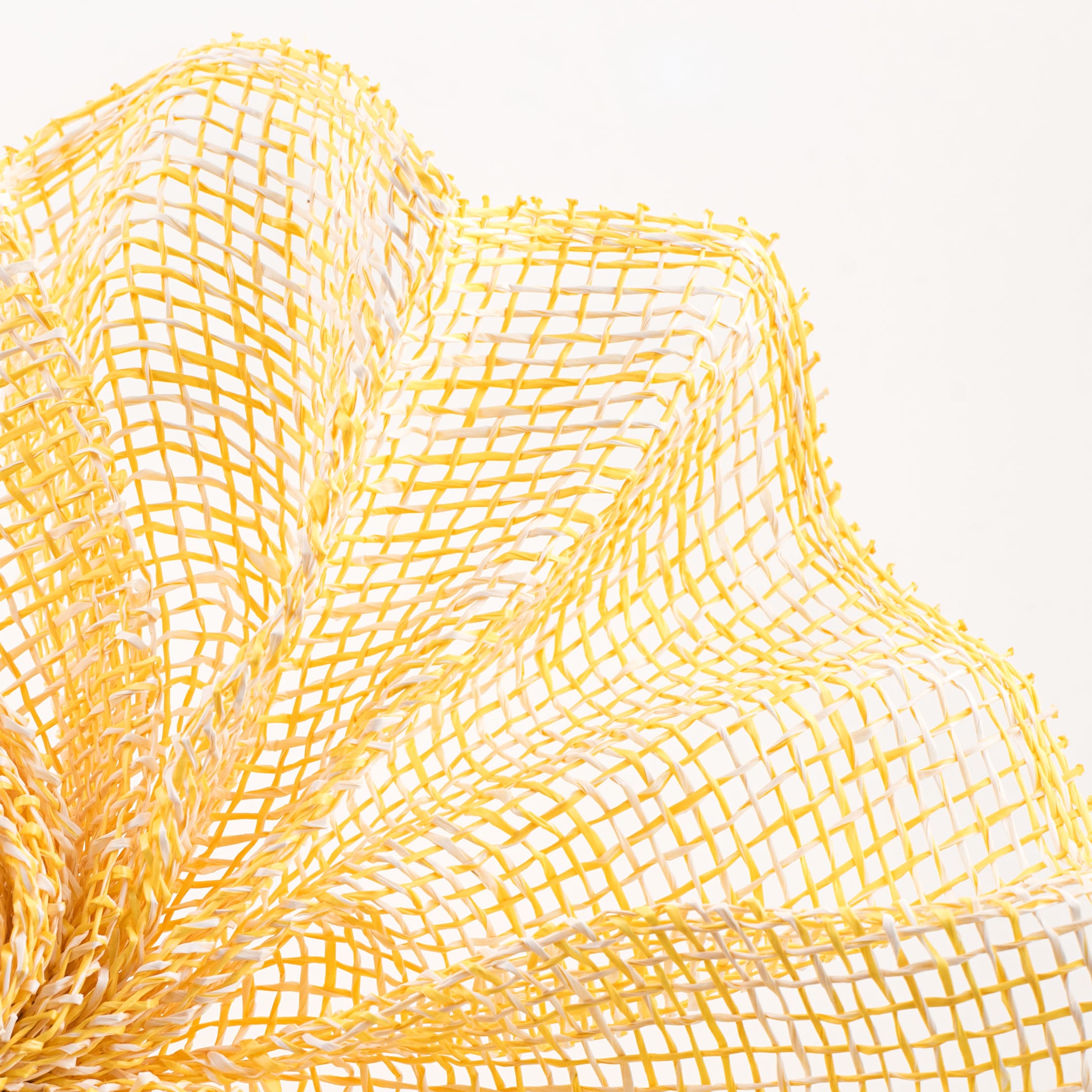 10" Two-Tone Poly Burlap Mesh: Yellow & White detail photo 4
