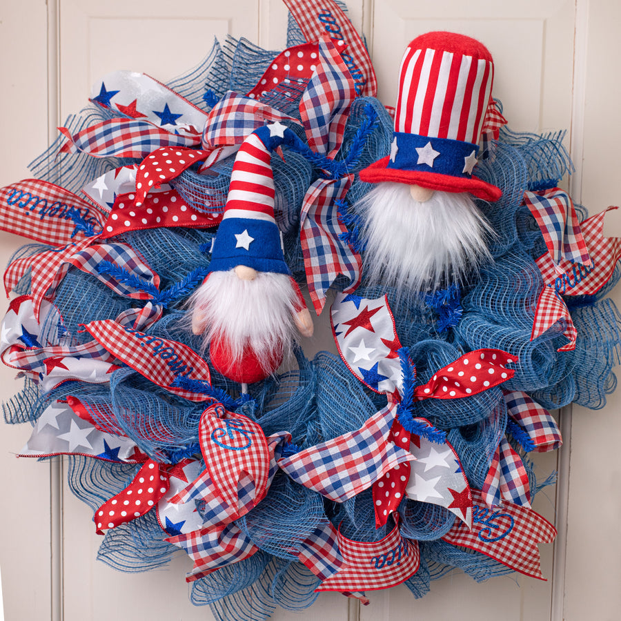 22" Uncle Sam Gnome Pick Lifestyle Photo
