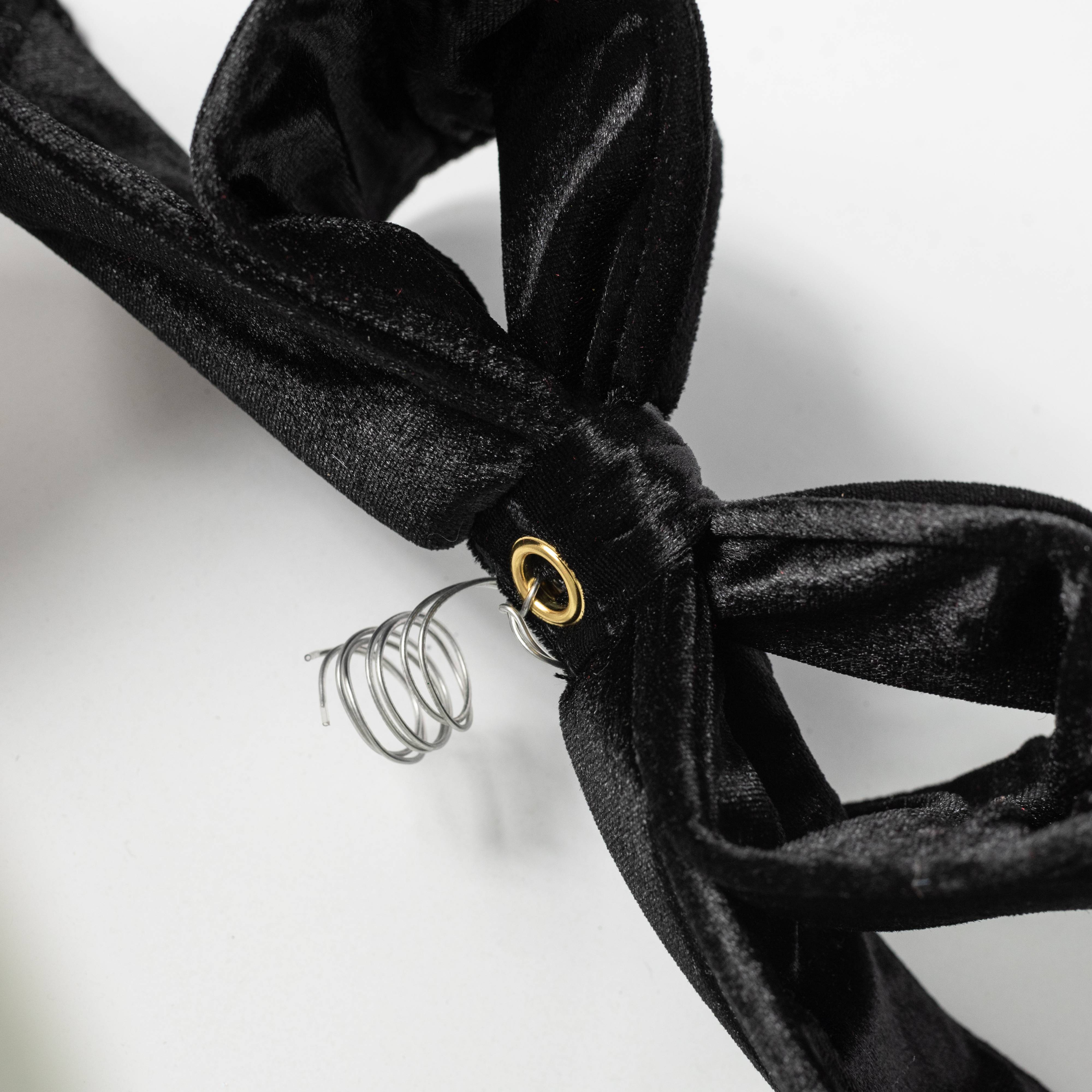 12" Velvet Bow Ornament: Black detail photo 3
