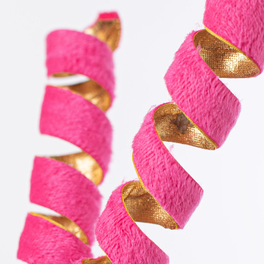 16" Velvet Frizzy Curly Pick: Hot Pink & Gold Lifestyle Photo