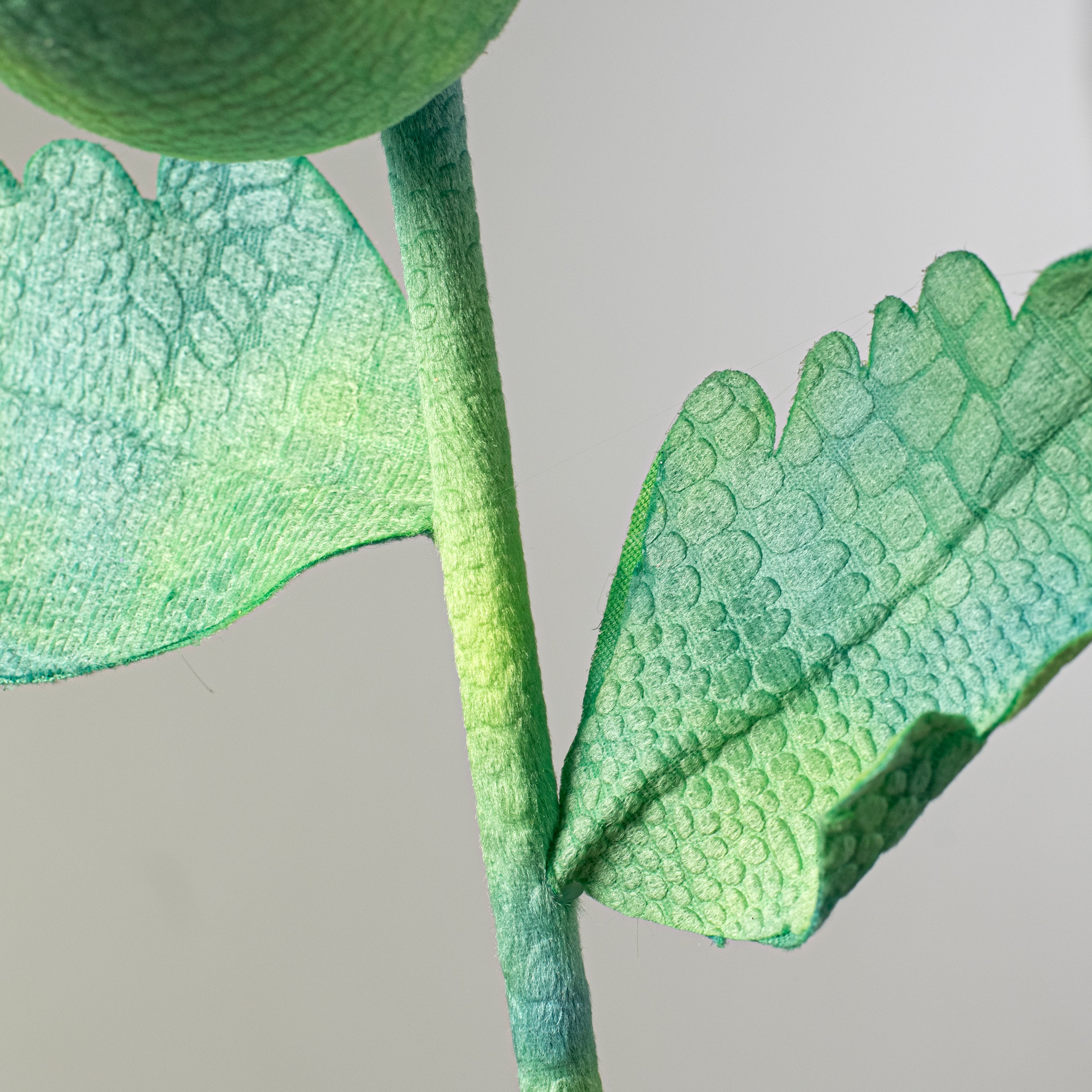 23" Venus Flytrap Mouth Pick (5") detail photo 4