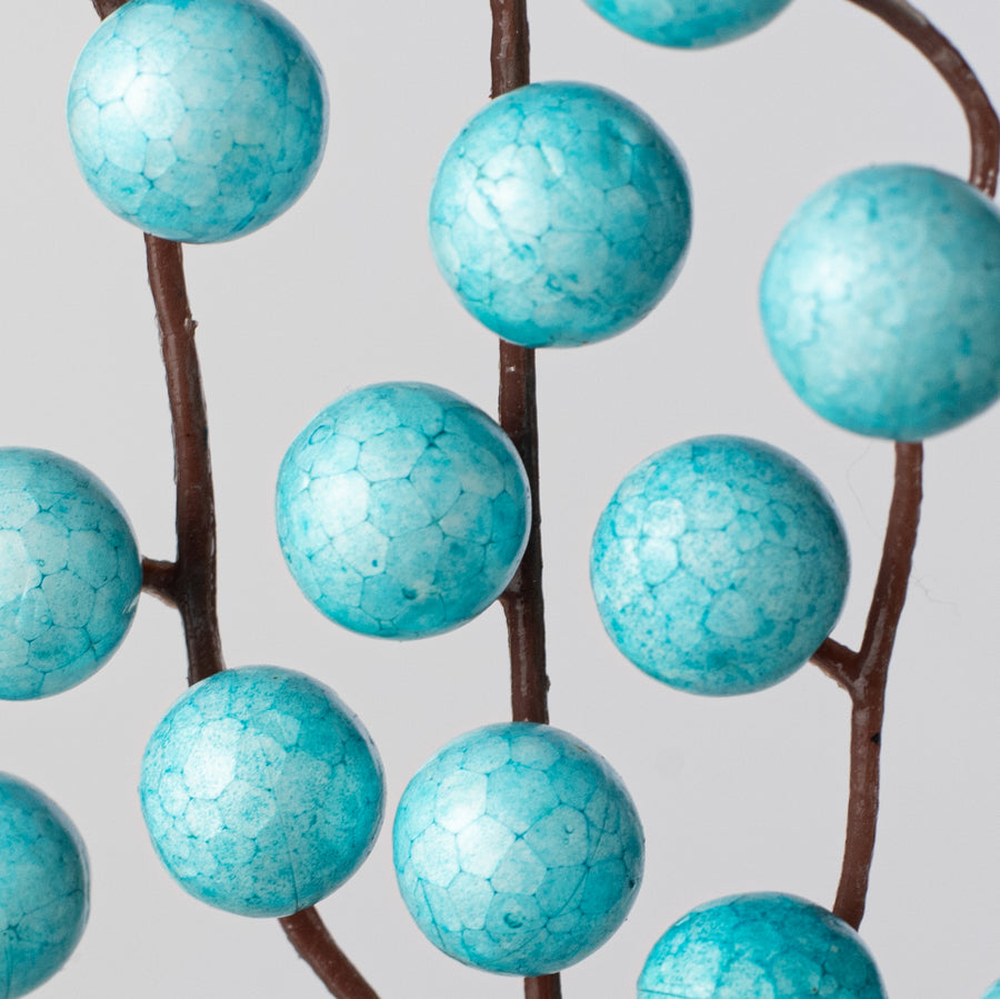 16" Waterproof Berry Spray: Ice Blue Lifestyle Photo