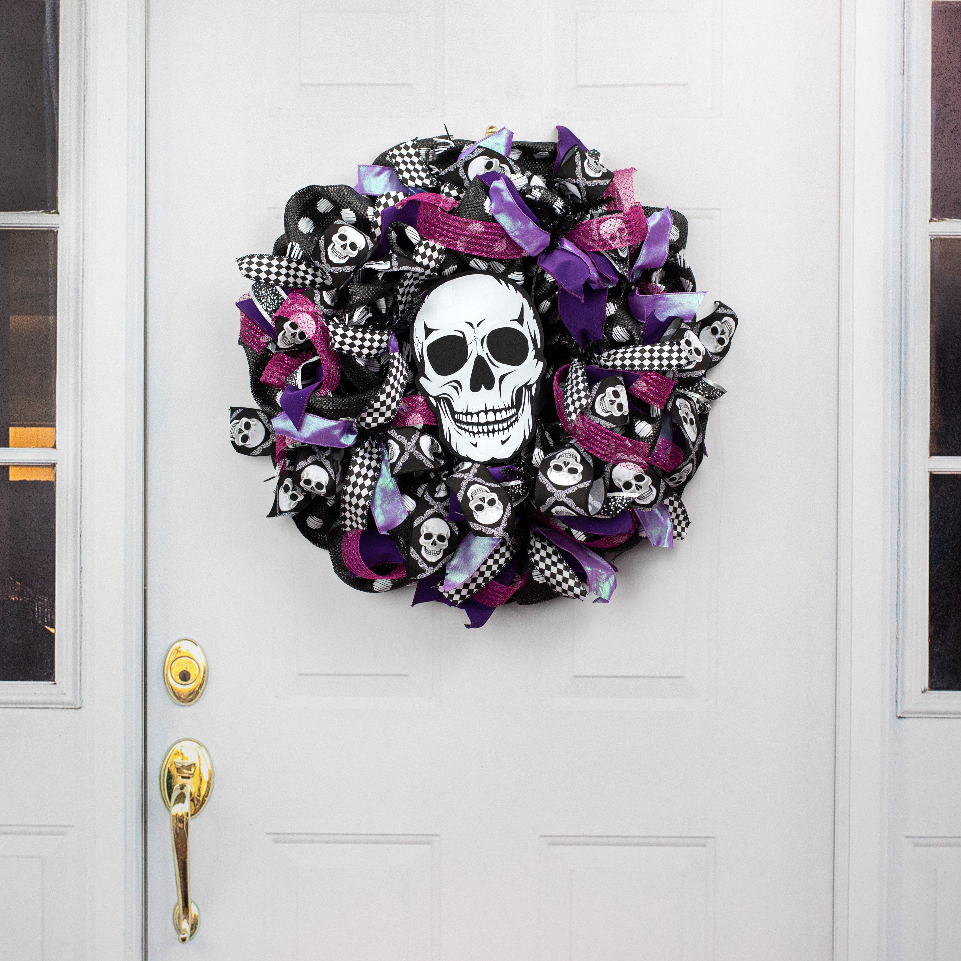 9.5" Waterproof Skull detail photo 4